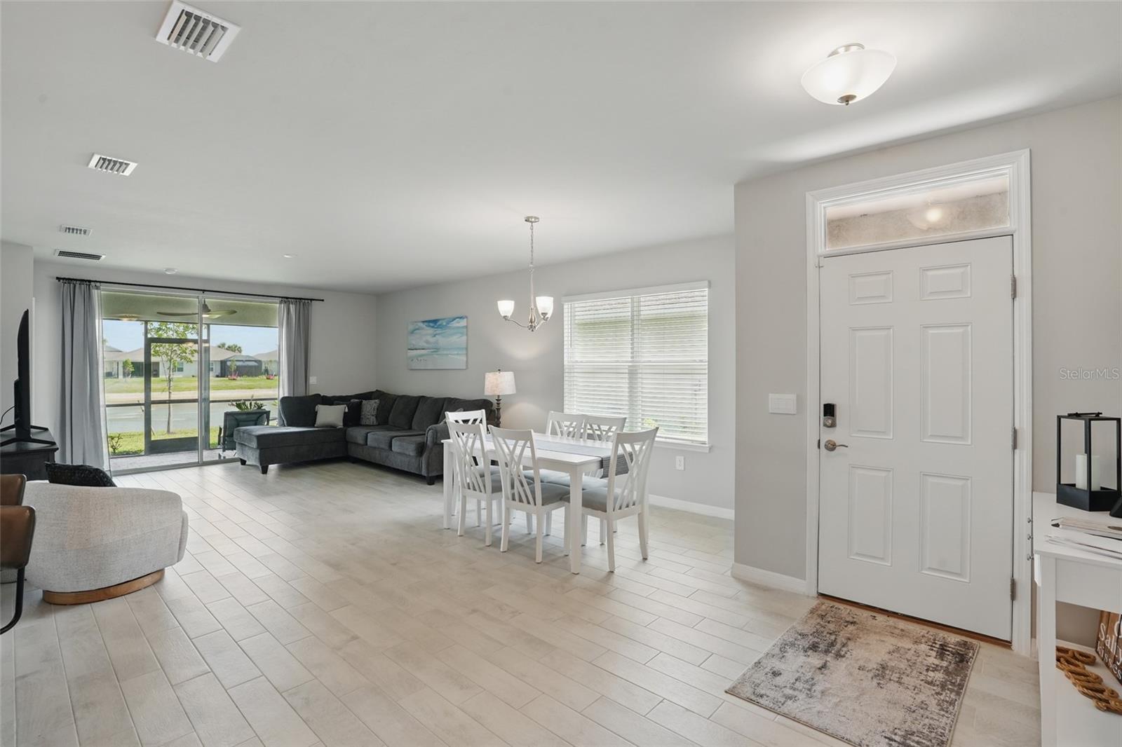 Image 4 of 35 For 16079 Bandermill Drive