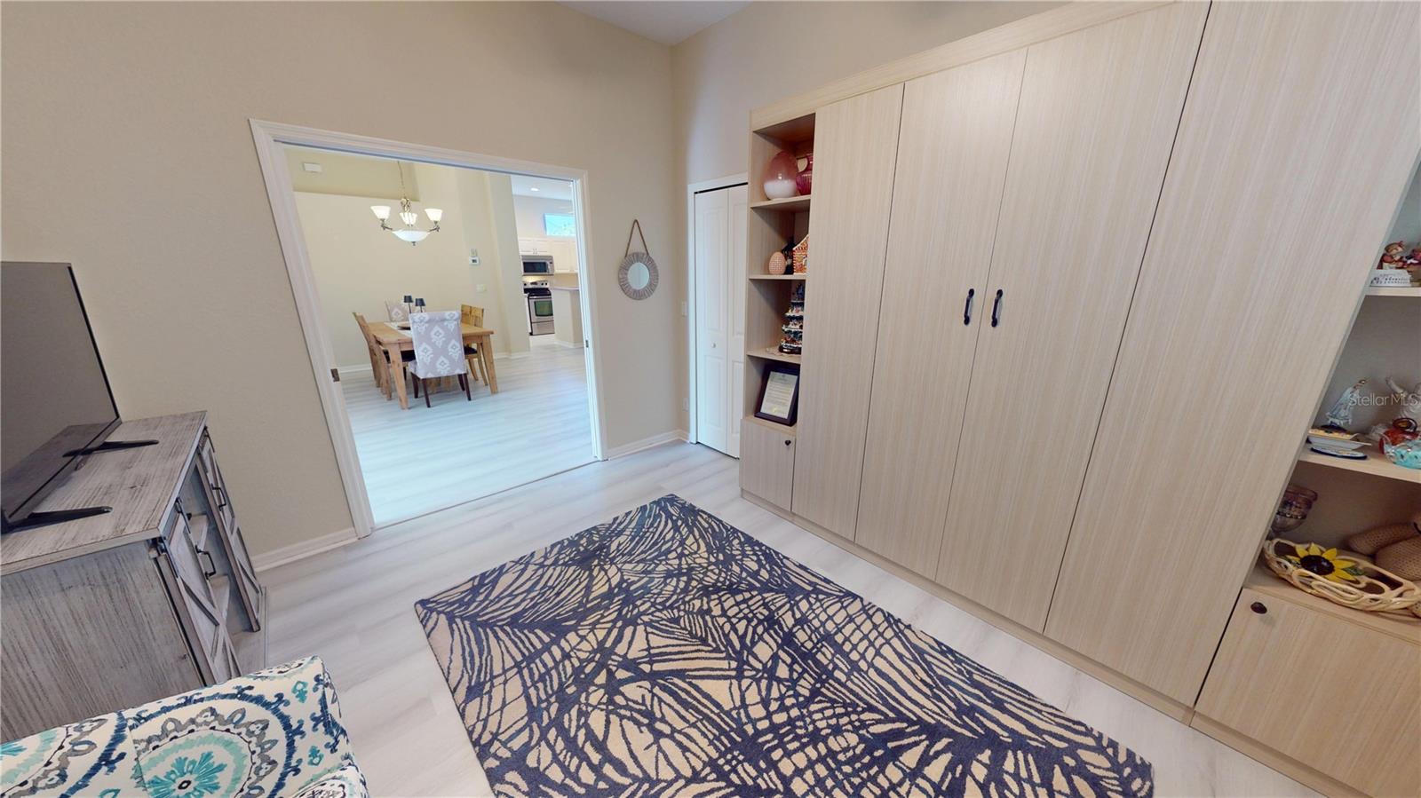 Image 29 of 40 For 26073 Feathersound Drive