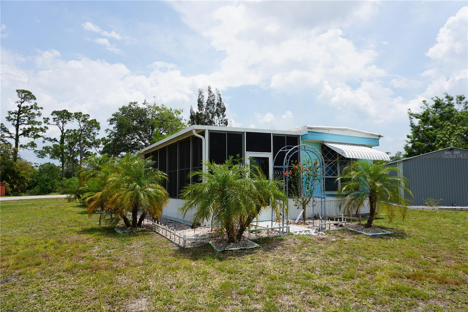 Image 2 of 62 For 15371 Mango Drive