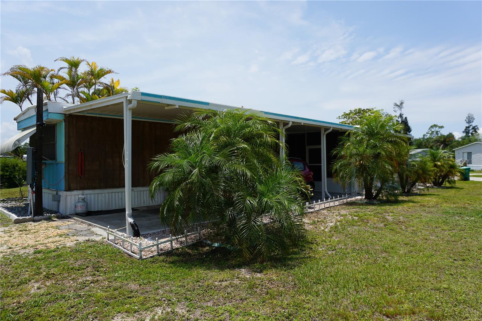 Image 8 of 62 For 15371 Mango Drive