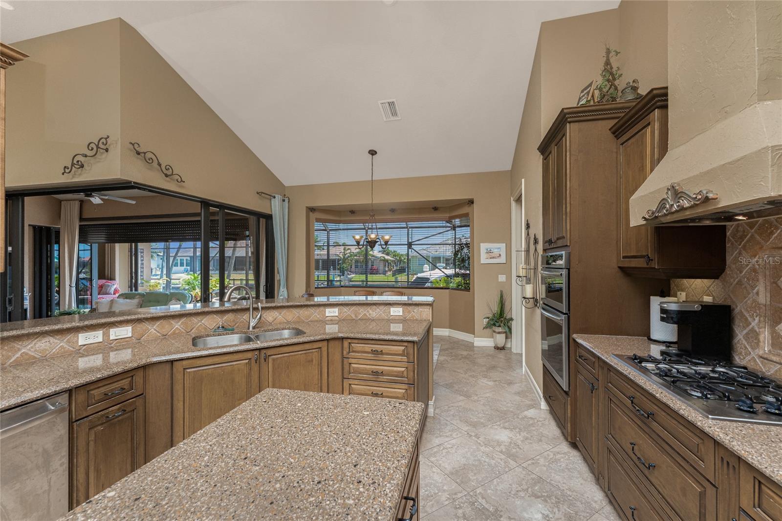 Image 12 of 80 For 1367 Grebe Drive
