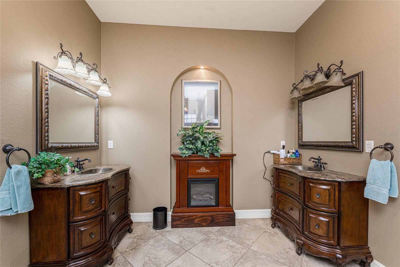 Image 31 of 80 For 1367 Grebe Drive