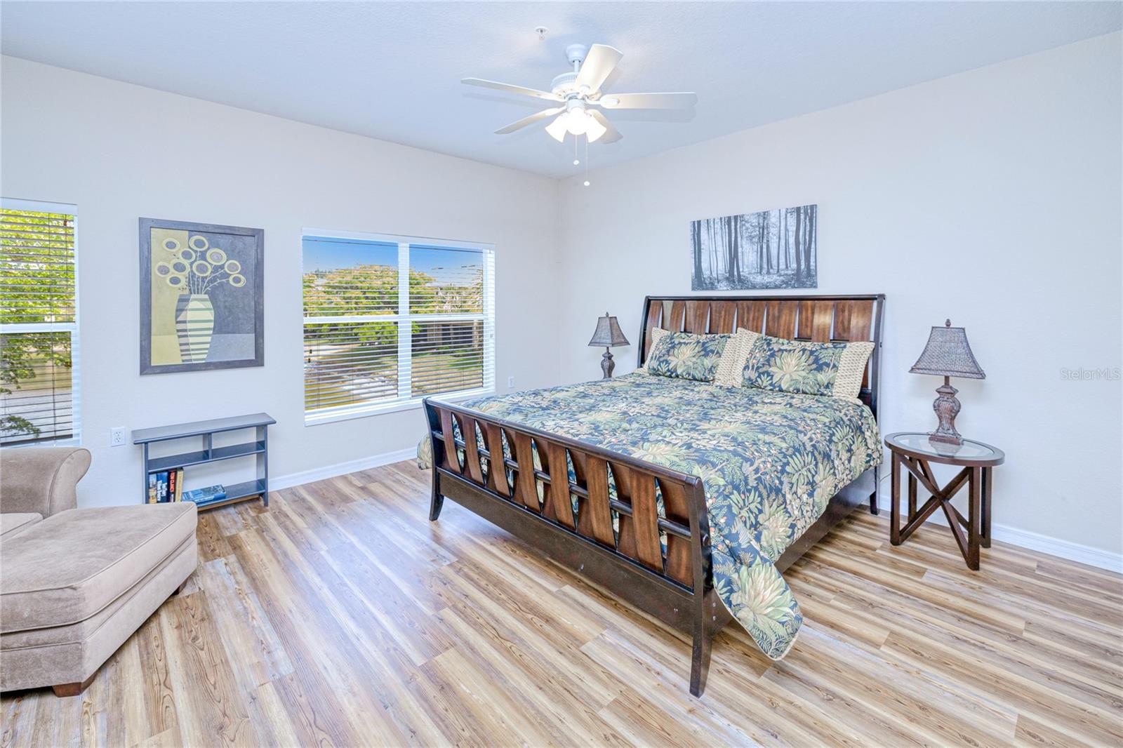 Image 16 of 55 For 3211 Cottonwood Bend 702