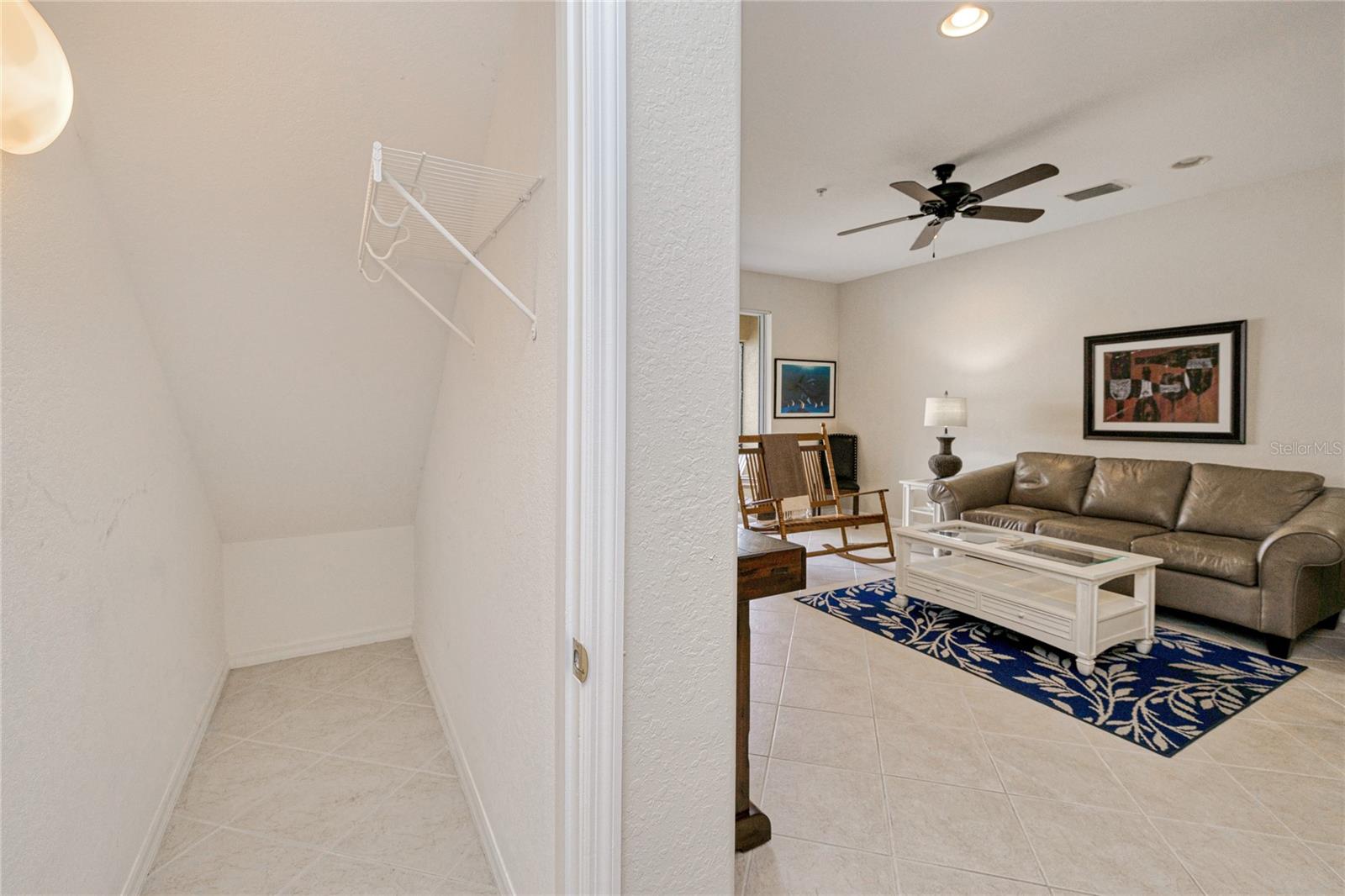 Image 36 of 55 For 3211 Cottonwood Bend 702