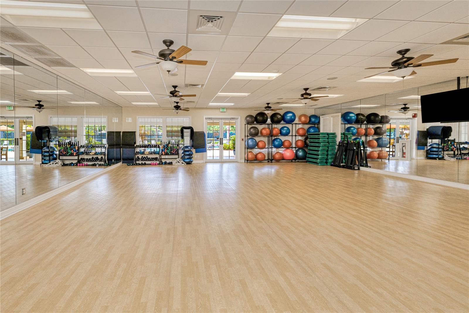Image 43 of 55 For 3211 Cottonwood Bend 702