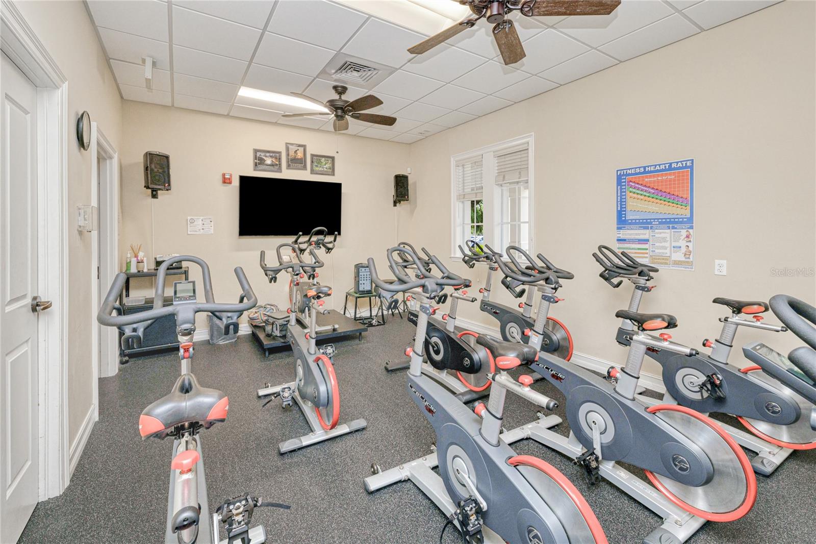 Image 44 of 55 For 3211 Cottonwood Bend 702