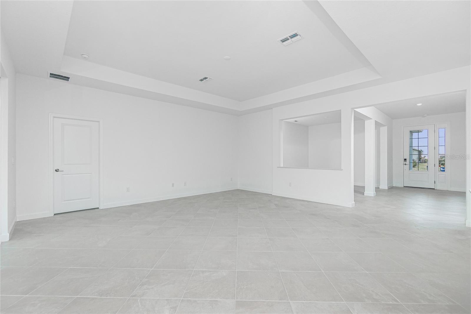 Image 10 of 47 For 8488 Saint Kitts Circle