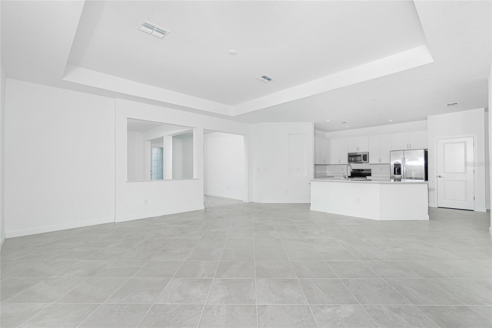 Image 11 of 47 For 8488 Saint Kitts Circle