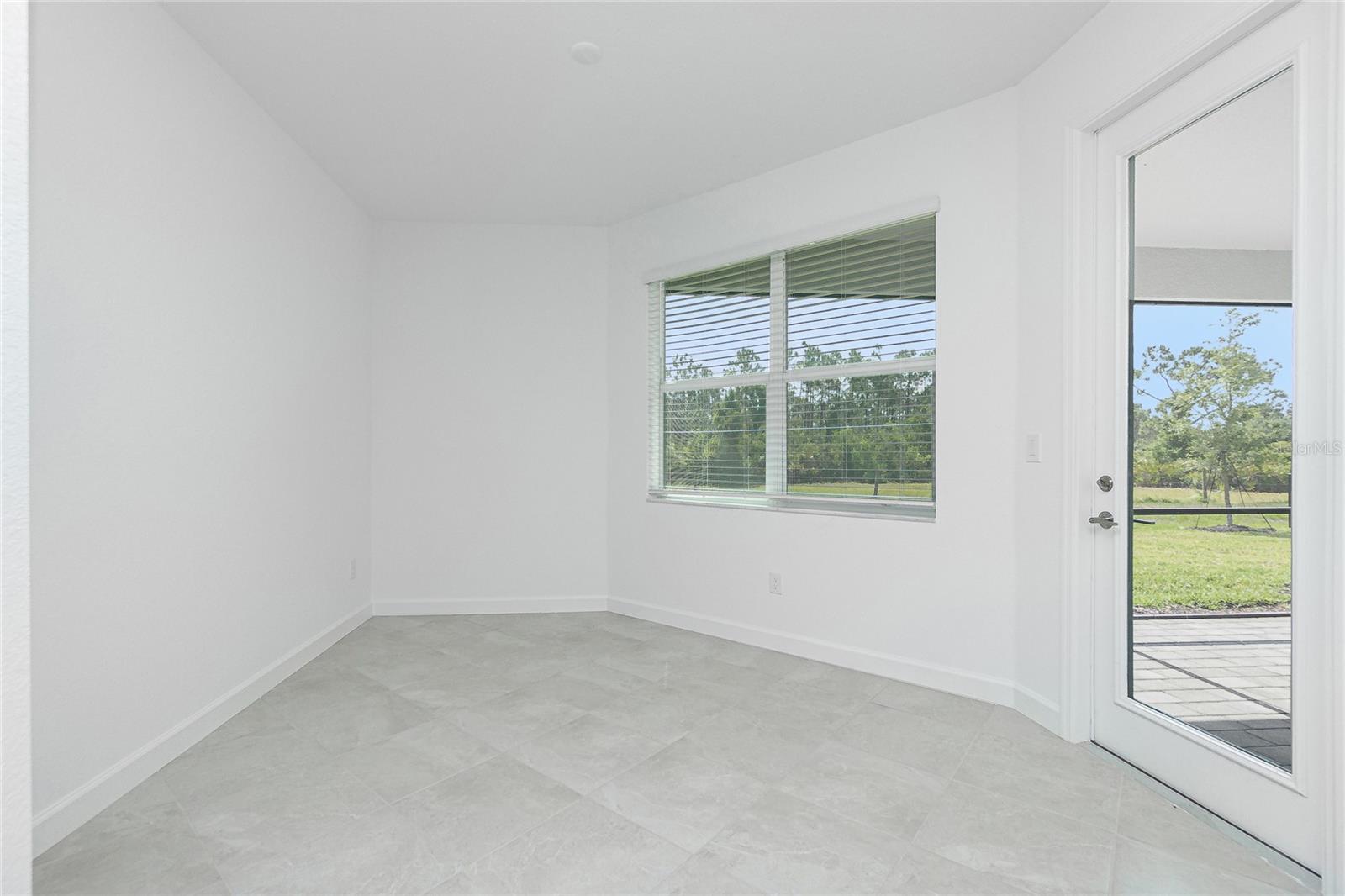 Image 16 of 47 For 8488 Saint Kitts Circle