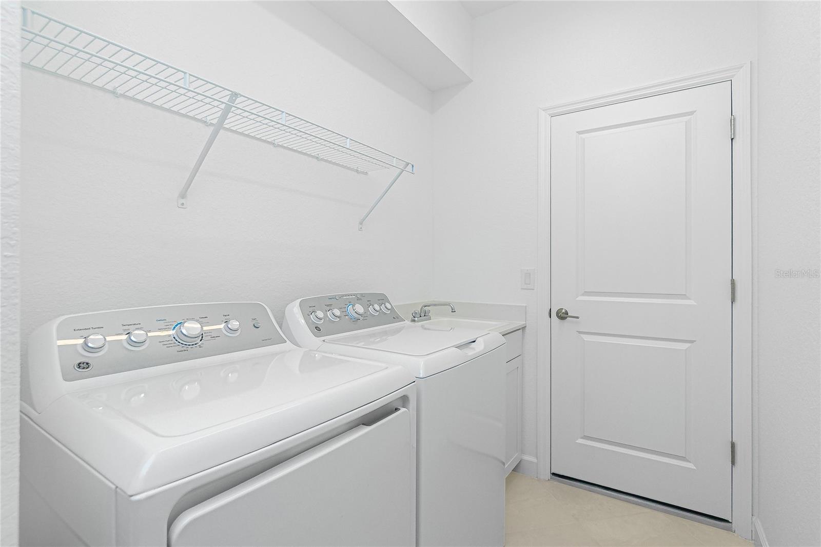 Image 39 of 47 For 8488 Saint Kitts Circle