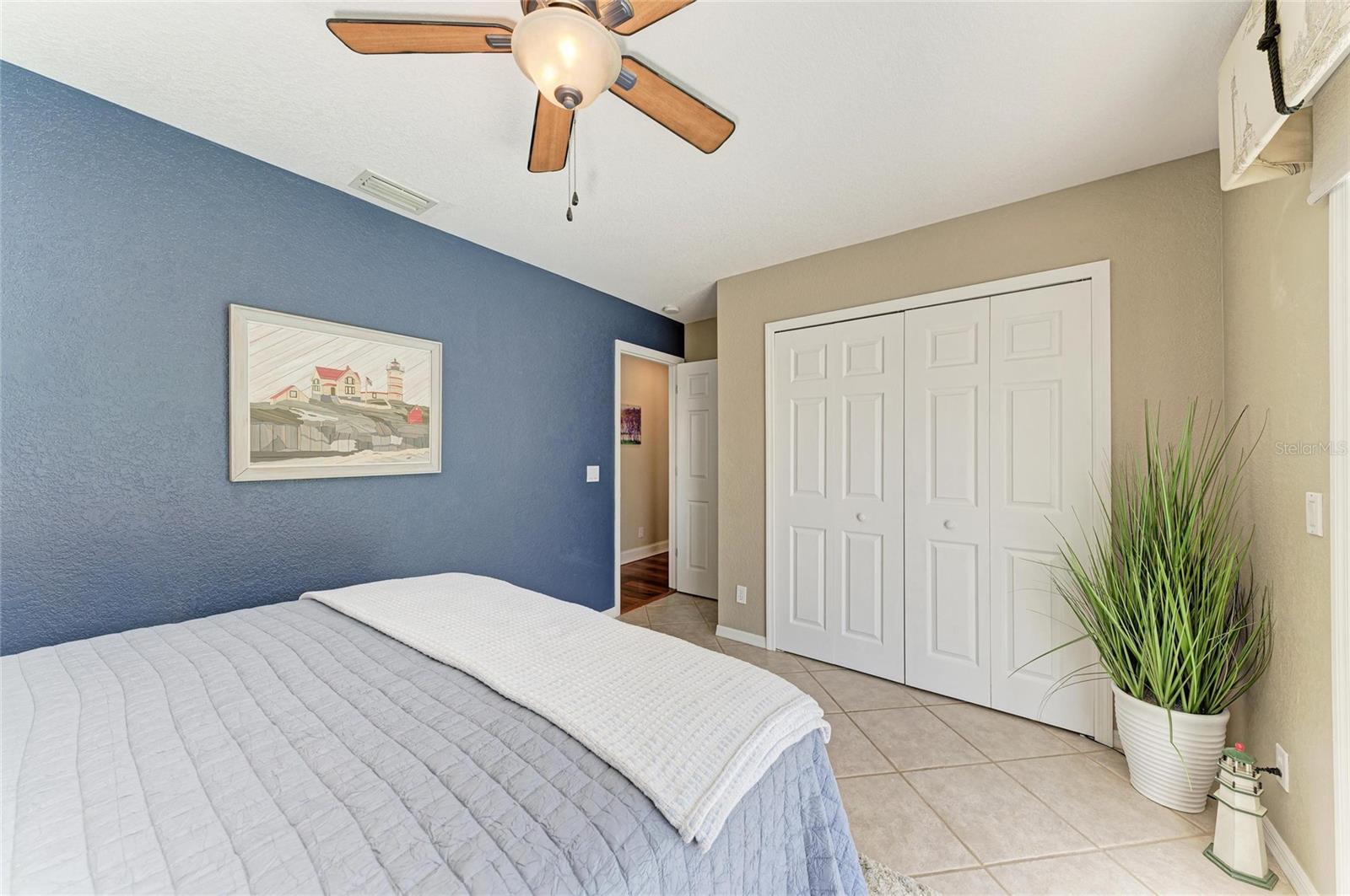 Image 39 of 64 For 5010 La Costa Island Court