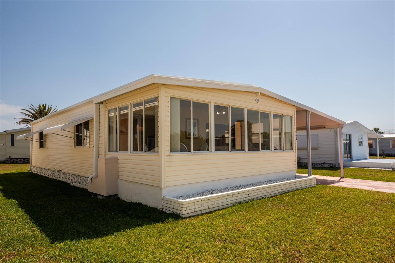 Image 24 of 40 For 643 Blackburn Boulevard