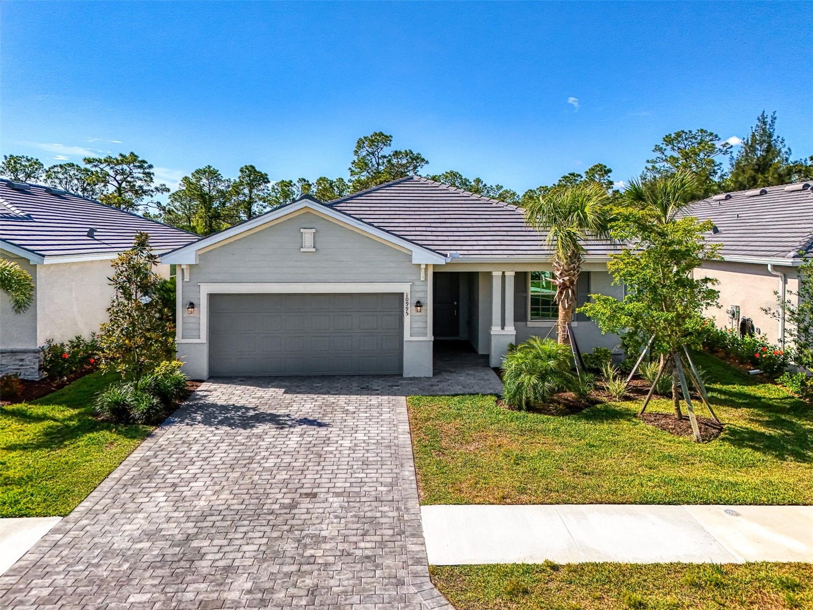 Details for 10995 Pinot Drive, VENICE, FL 34293