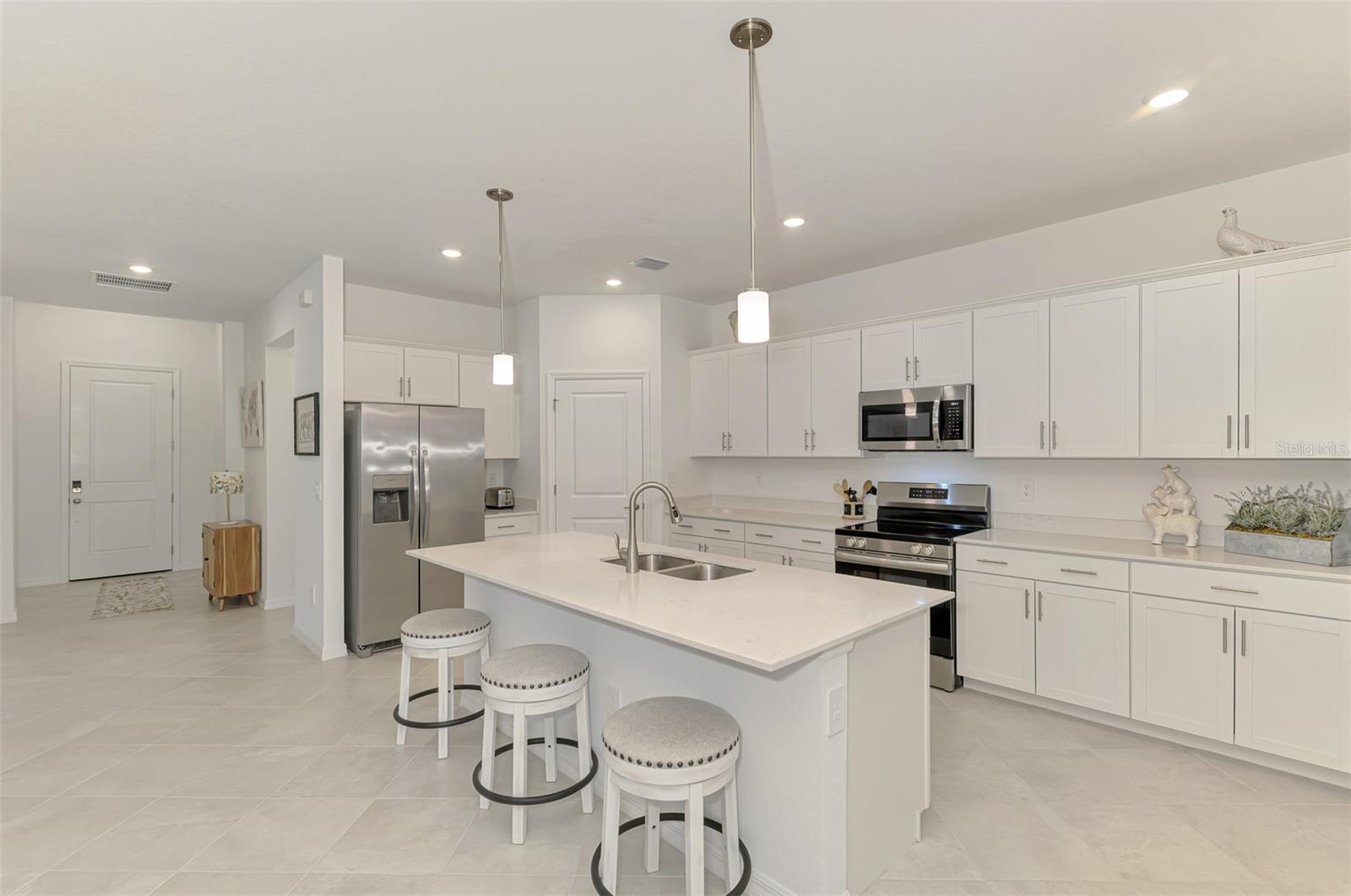 Image 20 of 57 For 10995 Pinot Drive