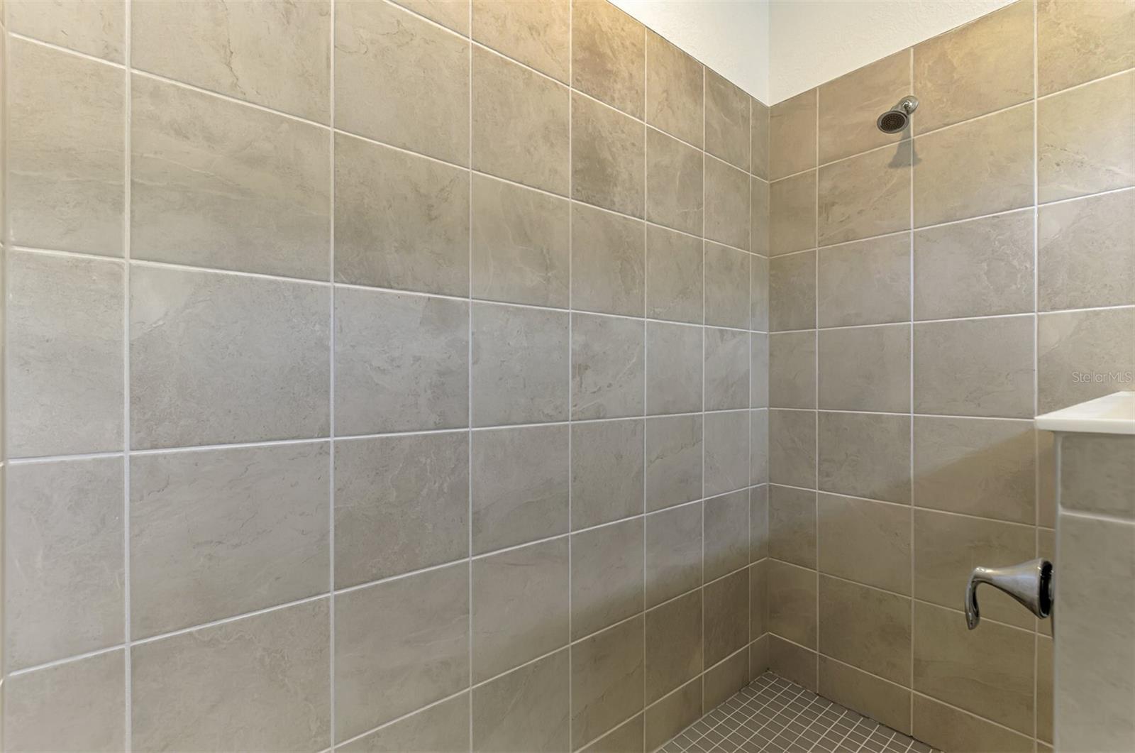 Image 32 of 57 For 10995 Pinot Drive