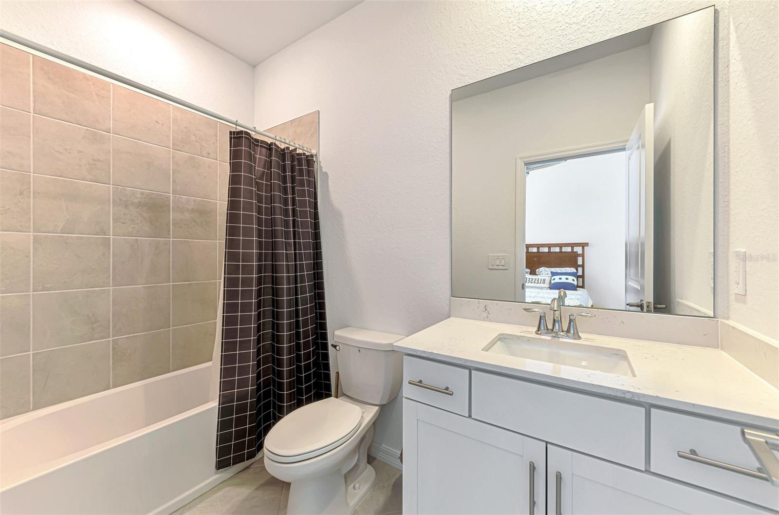 Image 36 of 57 For 10995 Pinot Drive