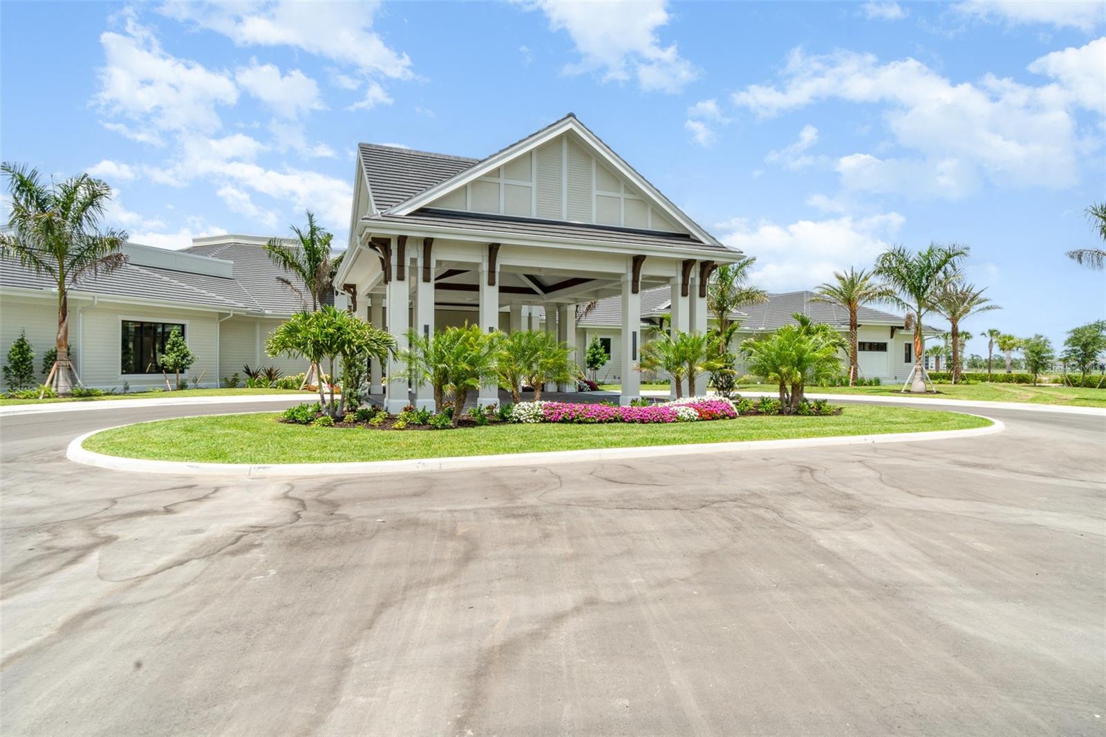Image 32 of 59 For 15990 Grassland Lane 3024