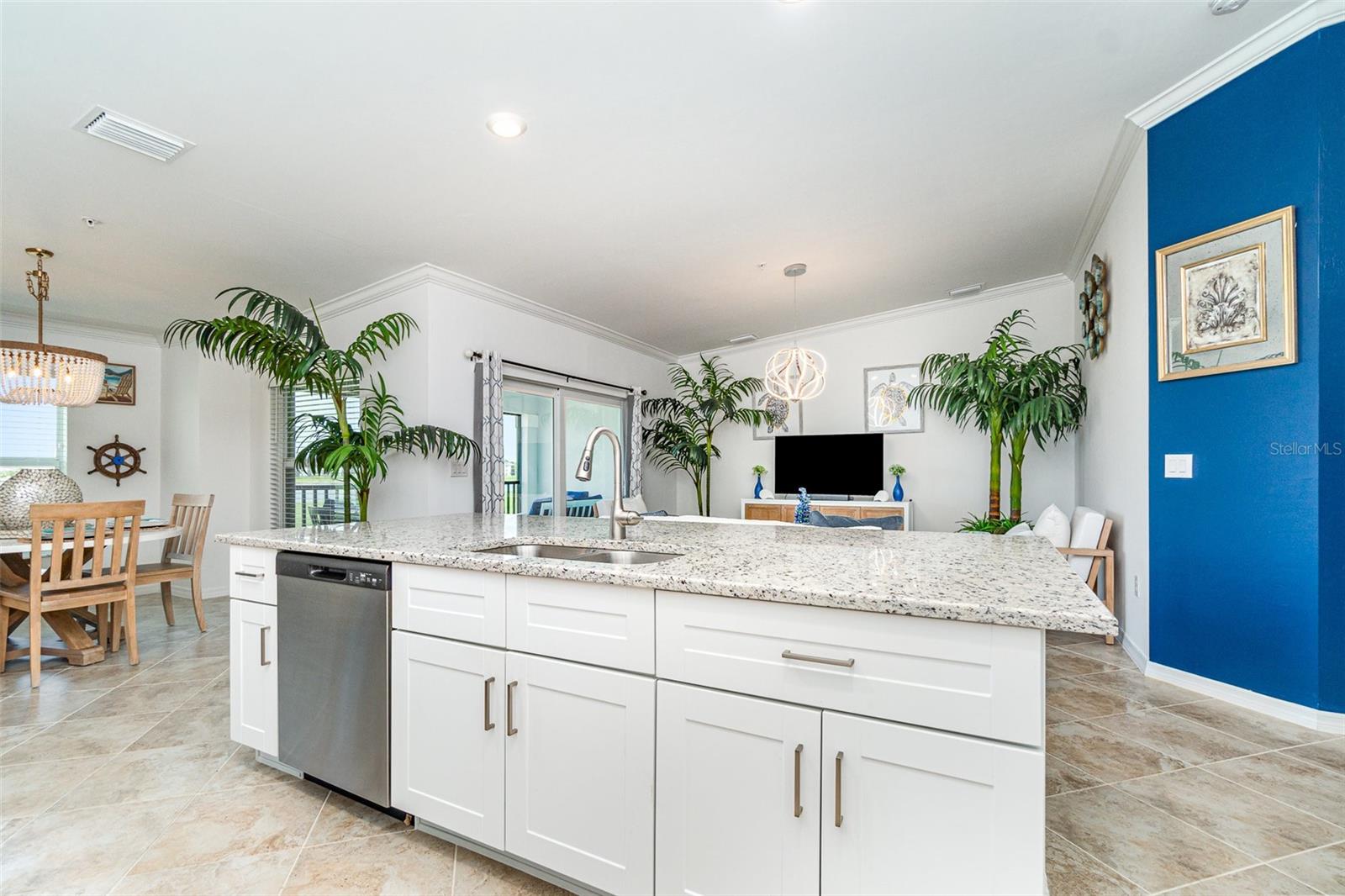 Image 8 of 59 For 15990 Grassland Lane 3024