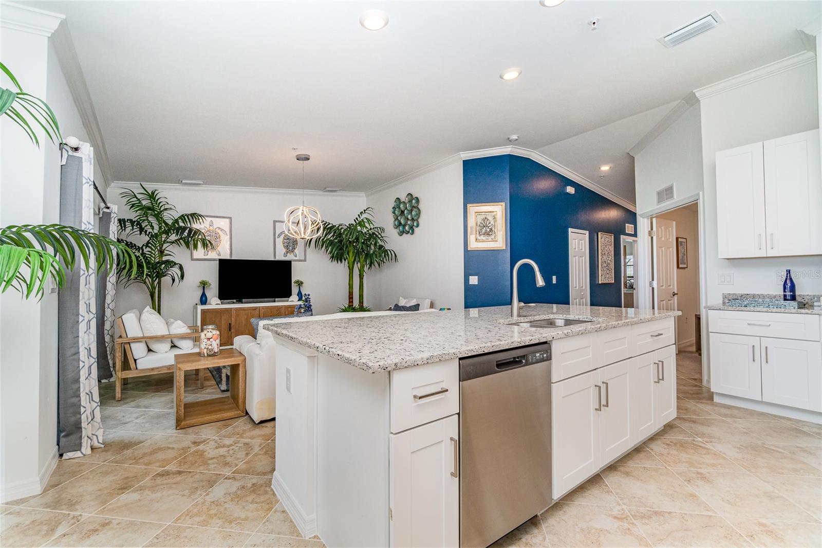 Image 9 of 59 For 15990 Grassland Lane 3024
