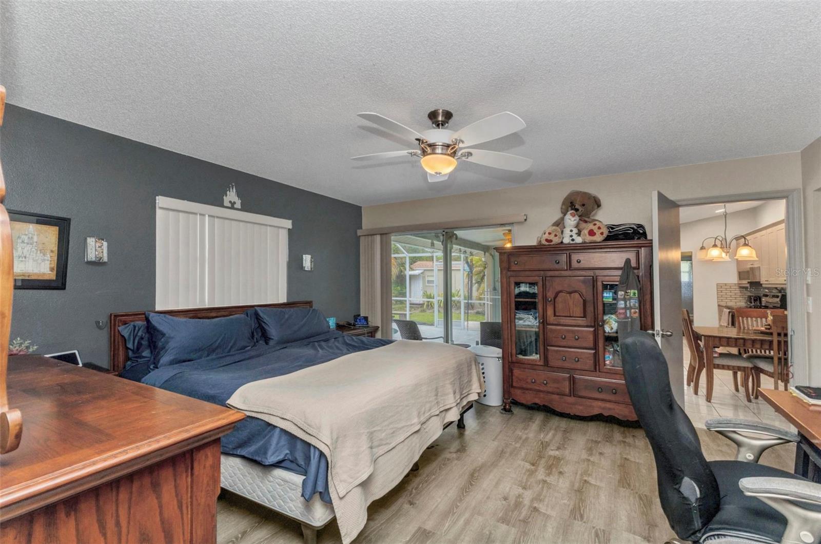 Image 18 of 36 For 6371 Mckinley Terrace