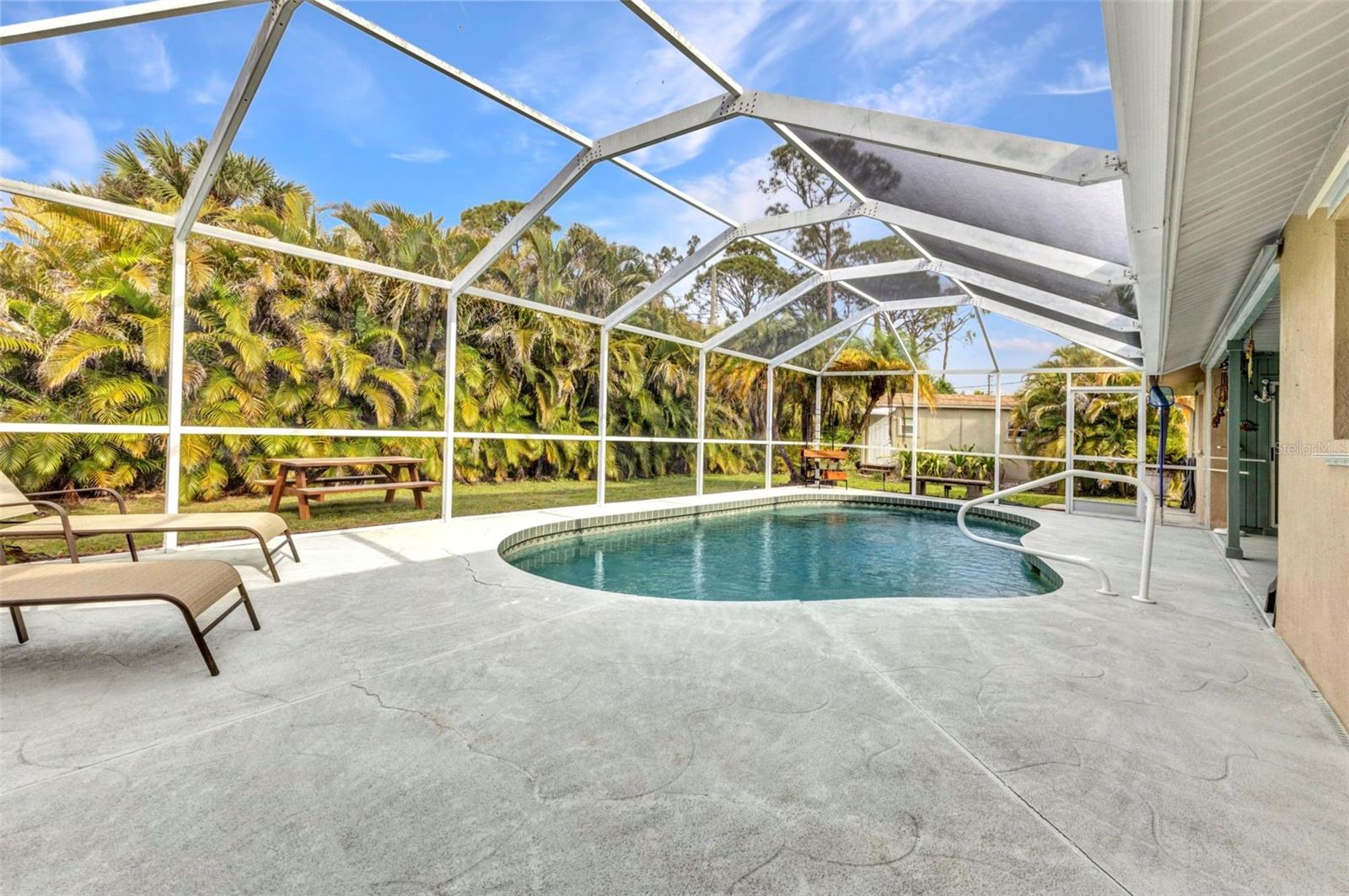 Image 24 of 36 For 6371 Mckinley Terrace