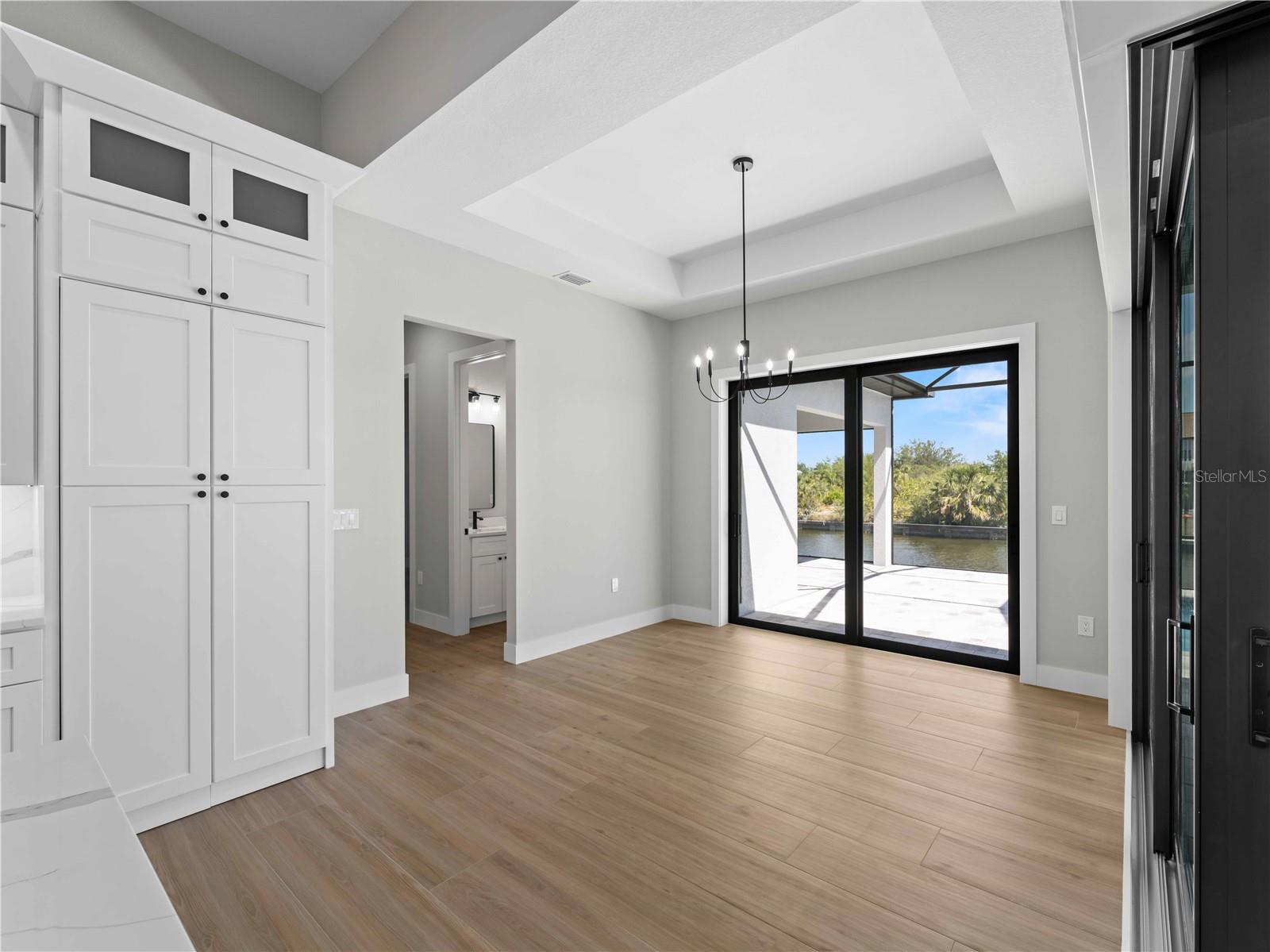 Image 12 of 93 For 15504 Melport Circle