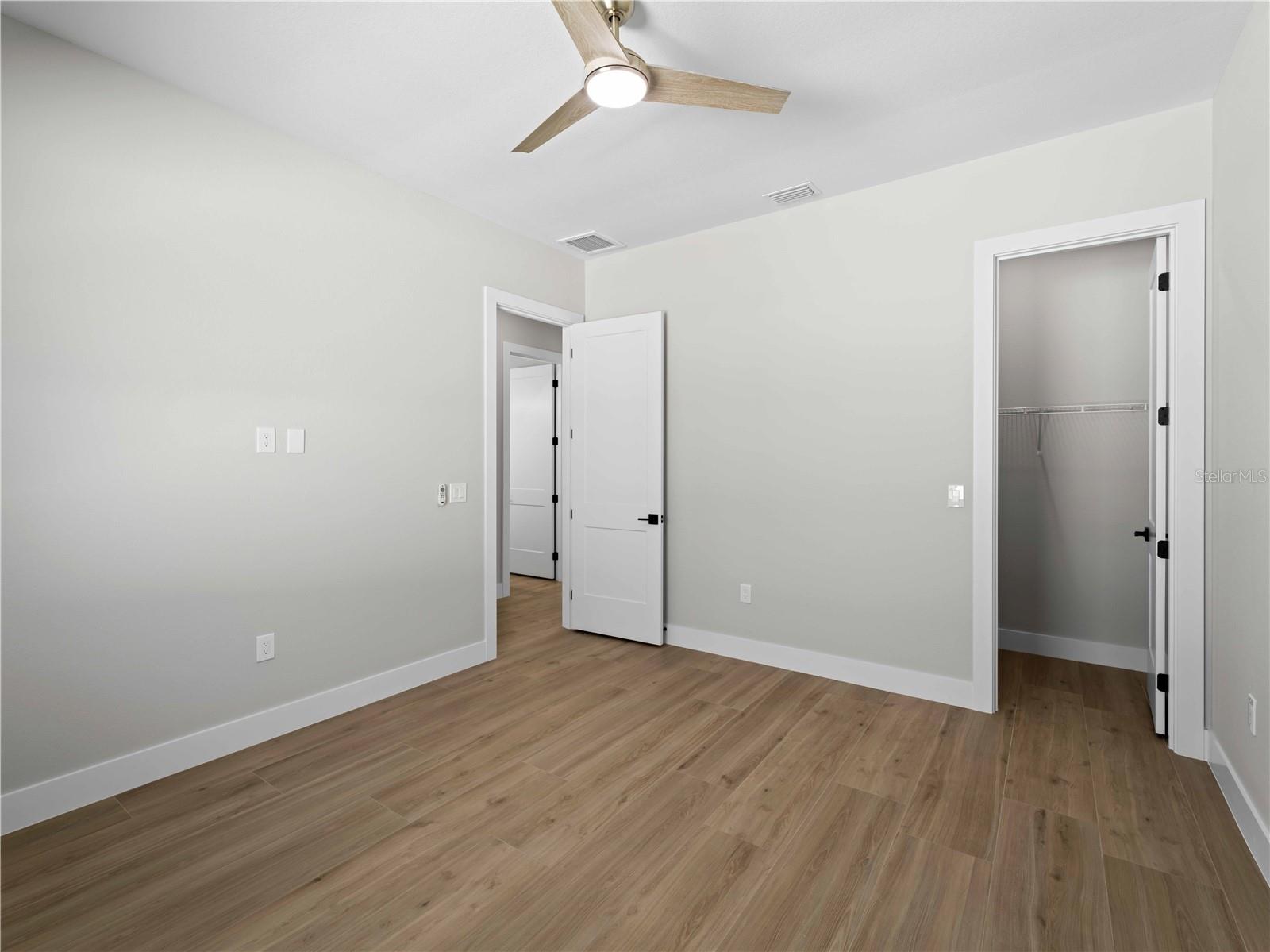 Image 26 of 93 For 15504 Melport Circle
