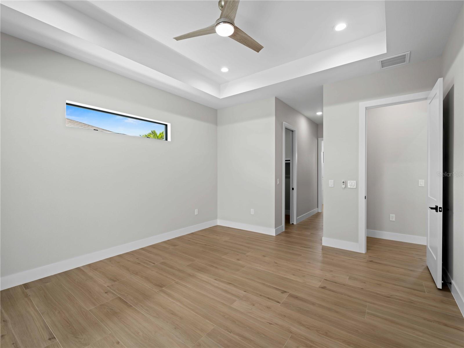 Image 38 of 93 For 15504 Melport Circle