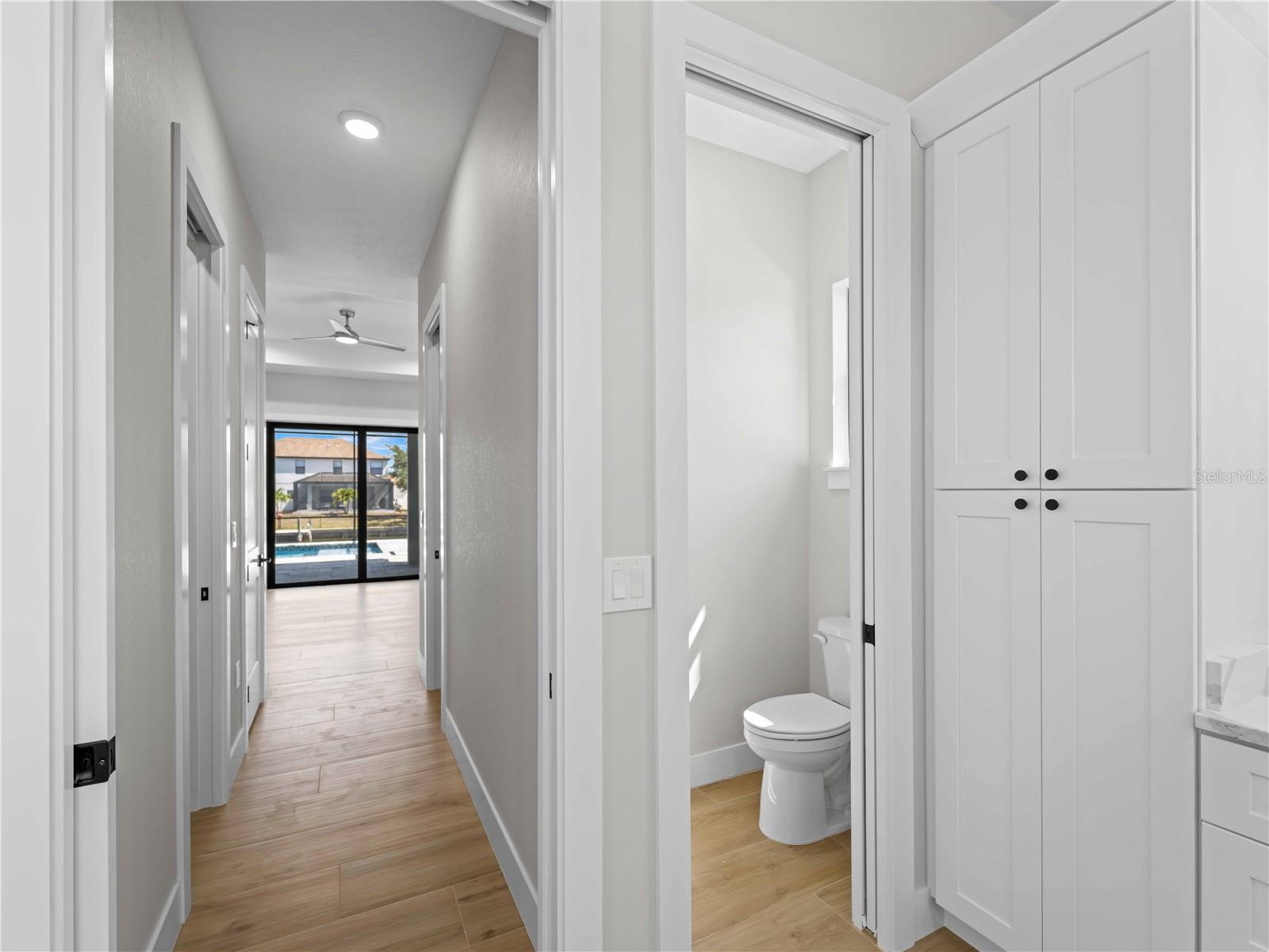 Image 45 of 93 For 15504 Melport Circle
