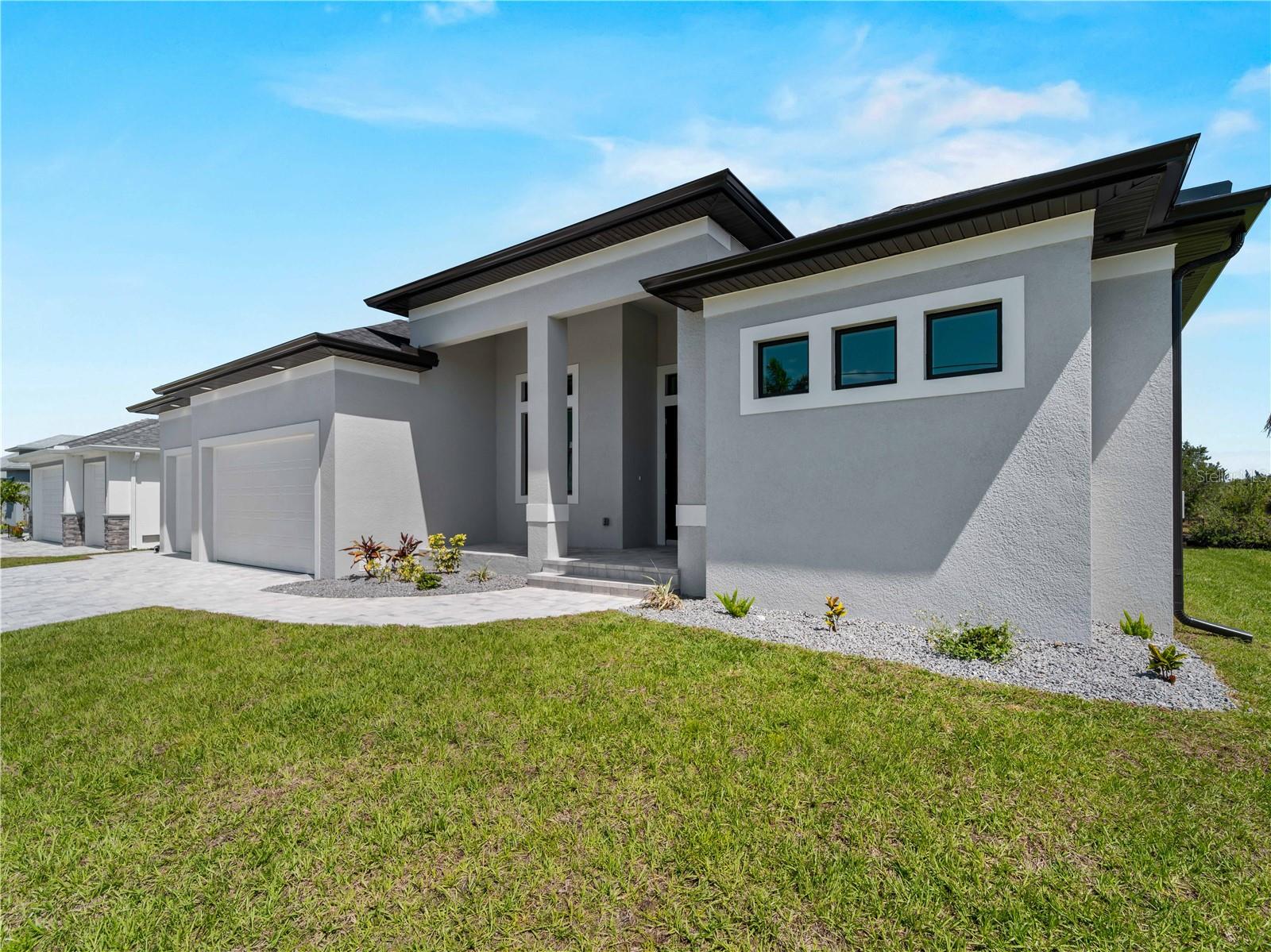 Image 65 of 93 For 15504 Melport Circle