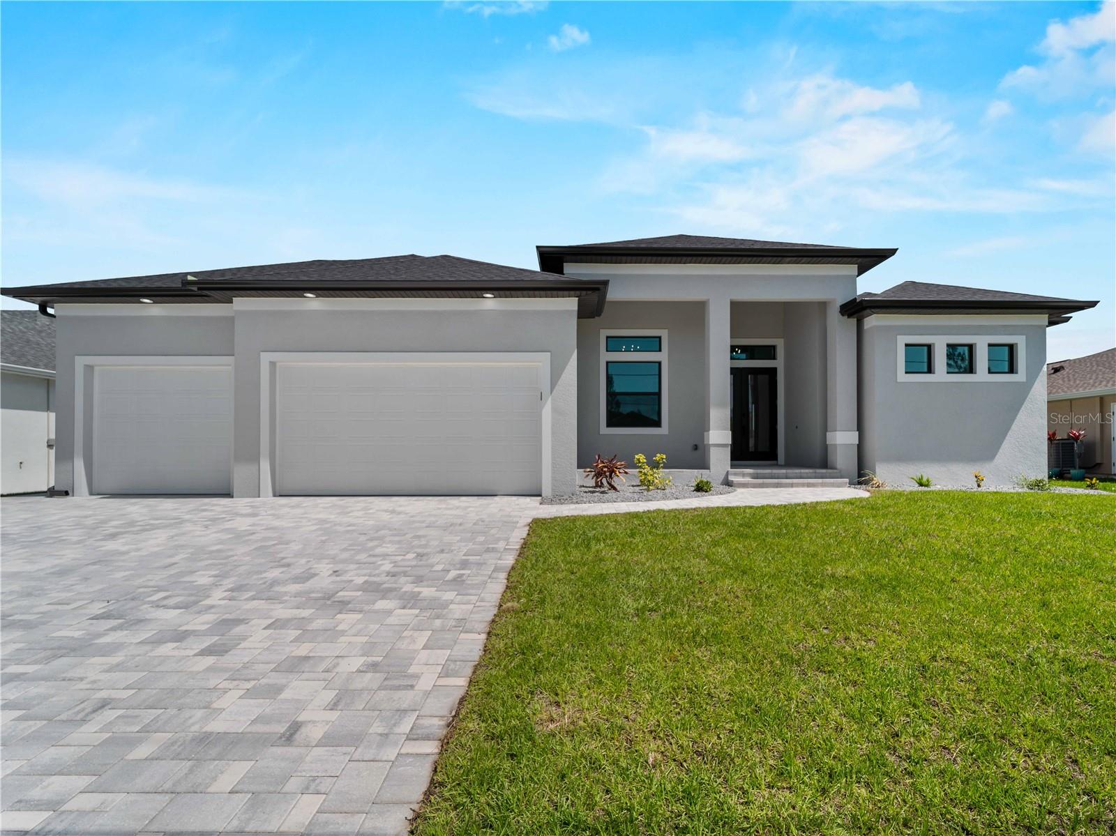 Image 66 of 93 For 15504 Melport Circle