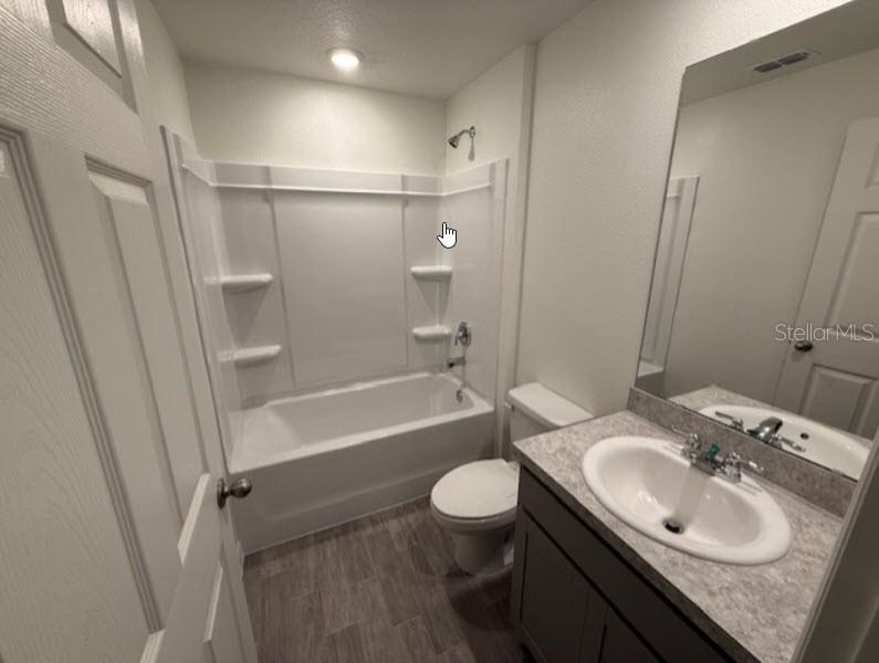 Image 8 of 14 For 40 Laguna Forest Trail