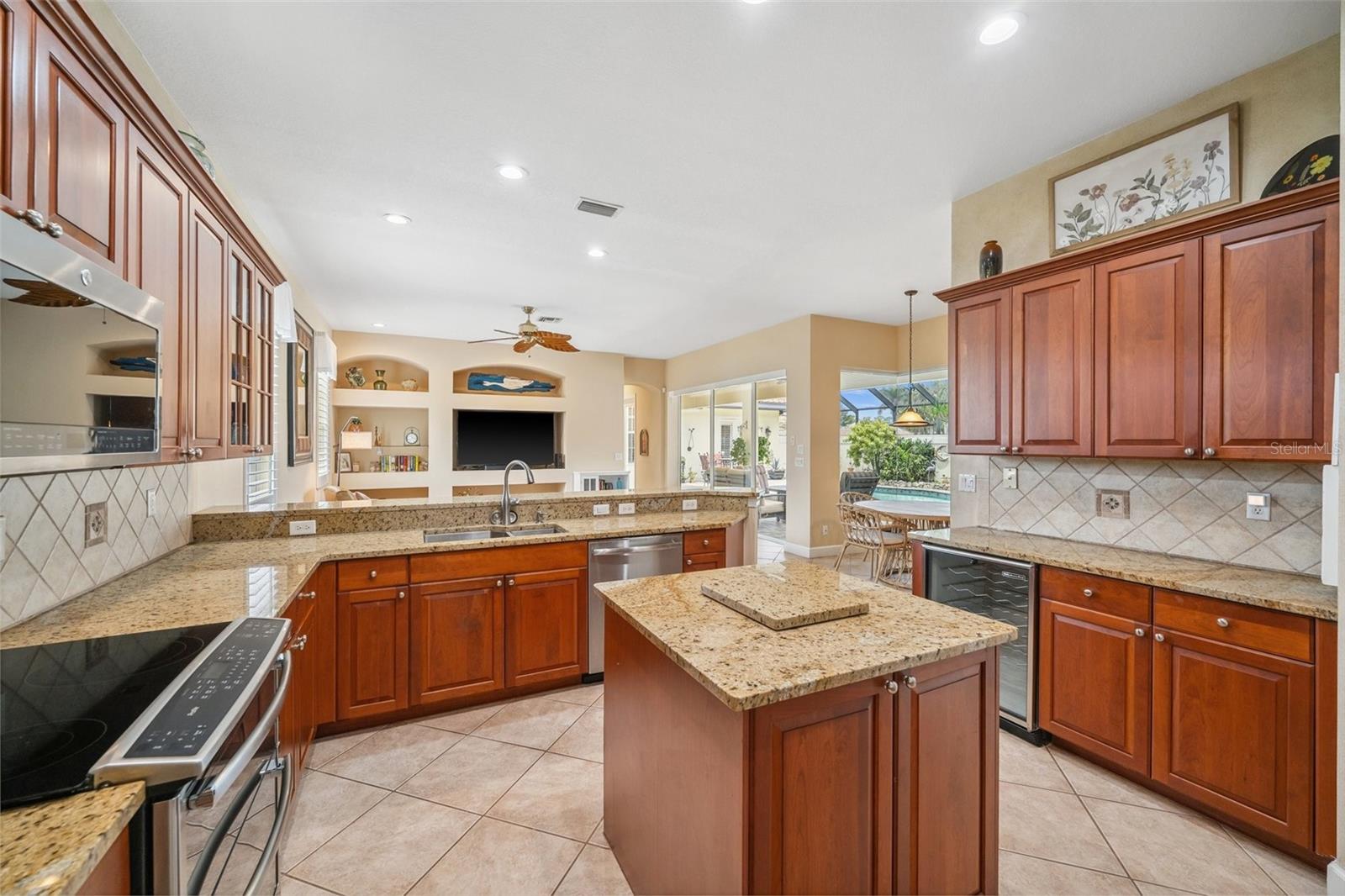 Image 13 of 65 For 3050 Rivershore Lane