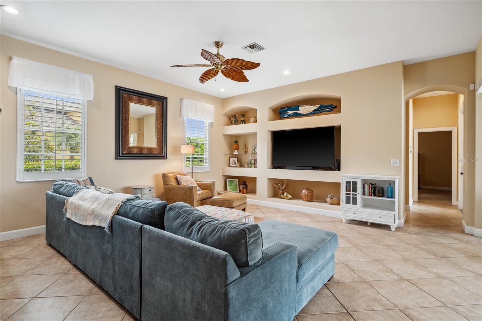 Image 17 of 65 For 3050 Rivershore Lane