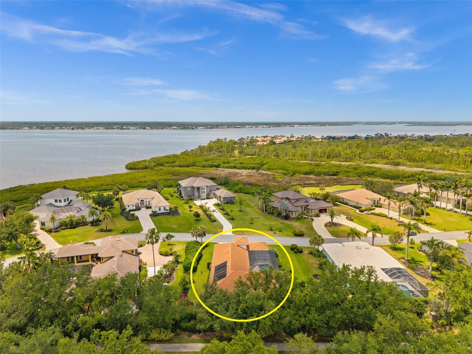 Image 4 of 65 For 3050 Rivershore Lane