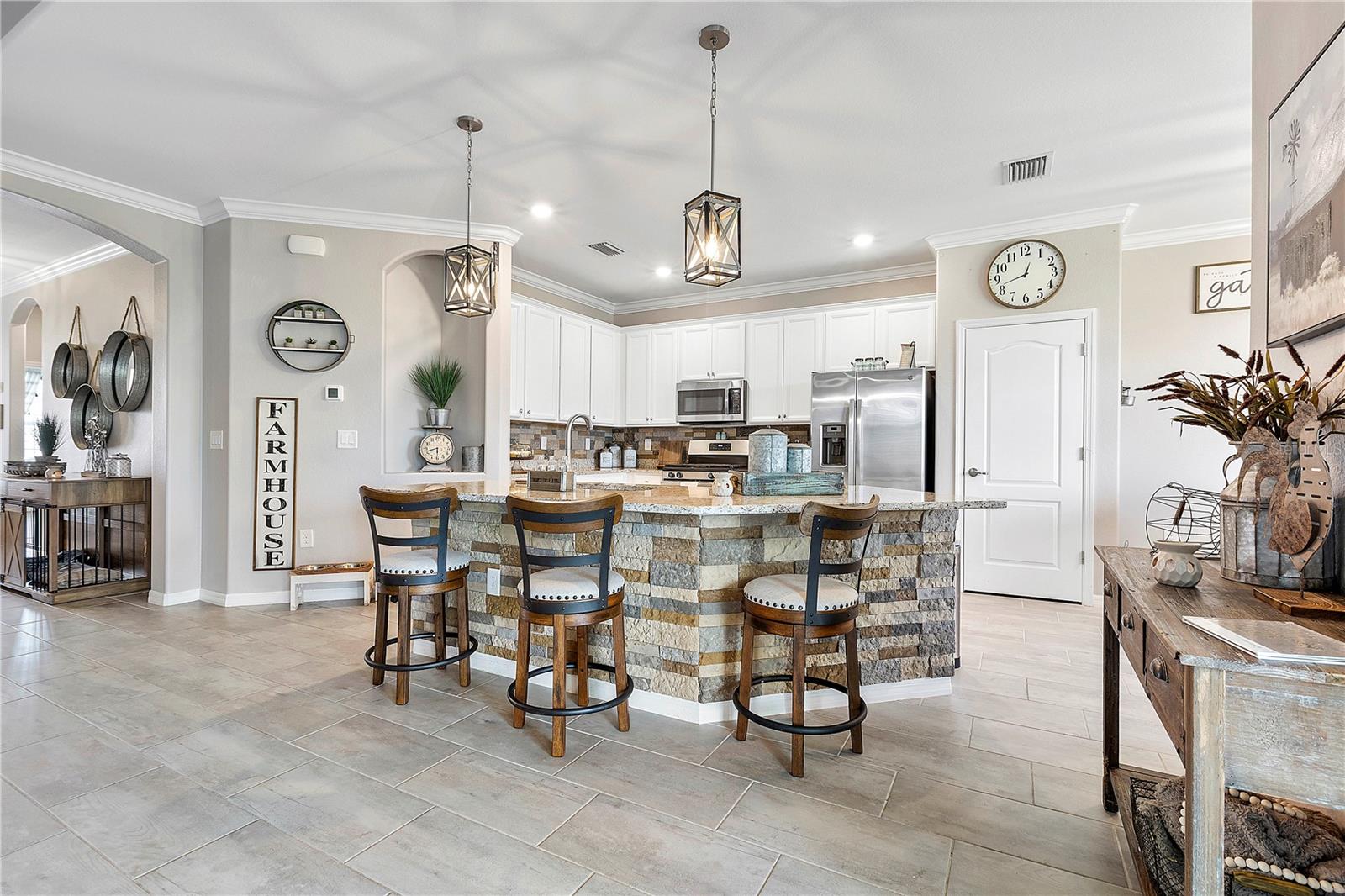 Image 20 of 79 For 17556 Winding Wood Lane