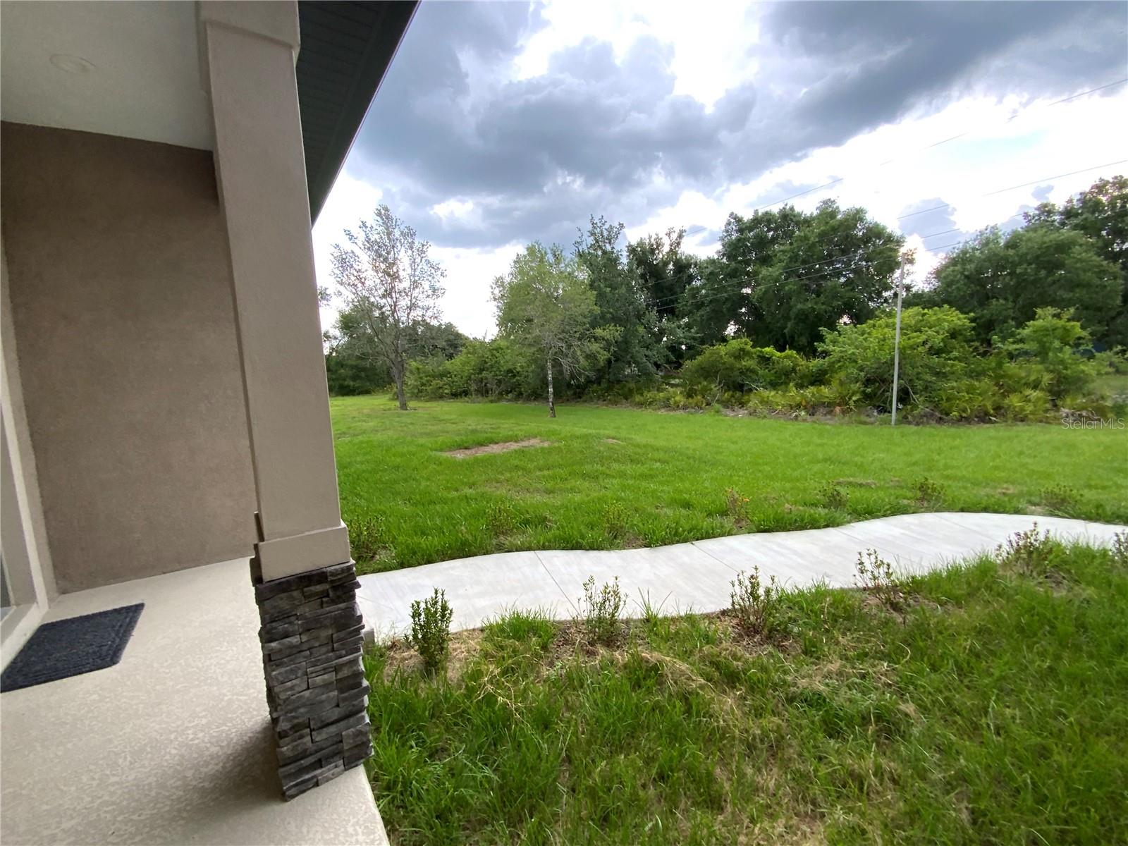 Listing photo id 58 for 1201 Childress Avenue