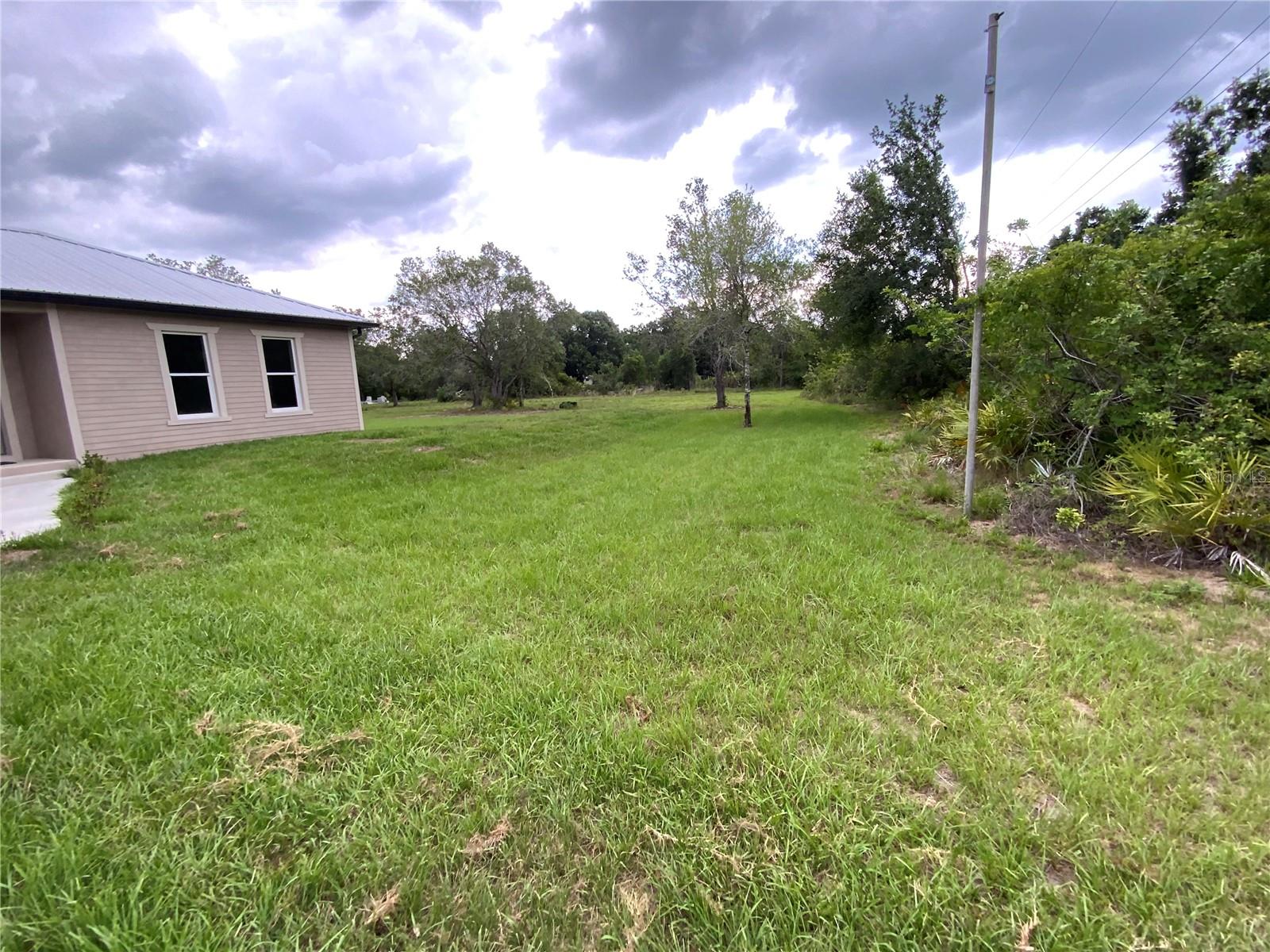 Listing photo id 62 for 1201 Childress Avenue