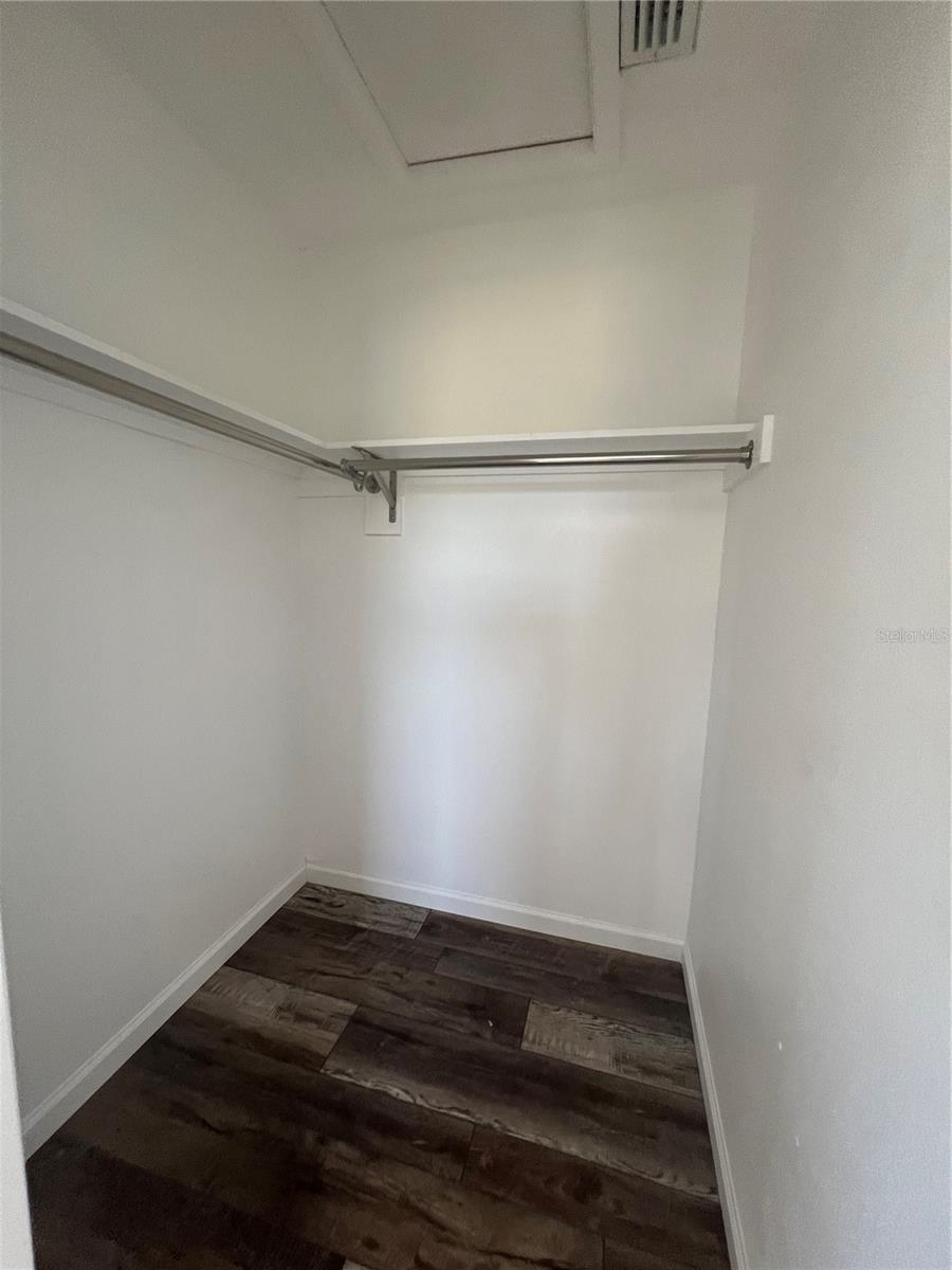 Image 11 of 14 For 2533 Myrtle Avenue 2