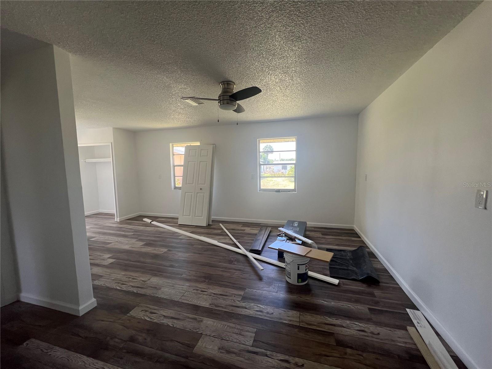 Image 6 of 14 For 2533 Myrtle Avenue 2