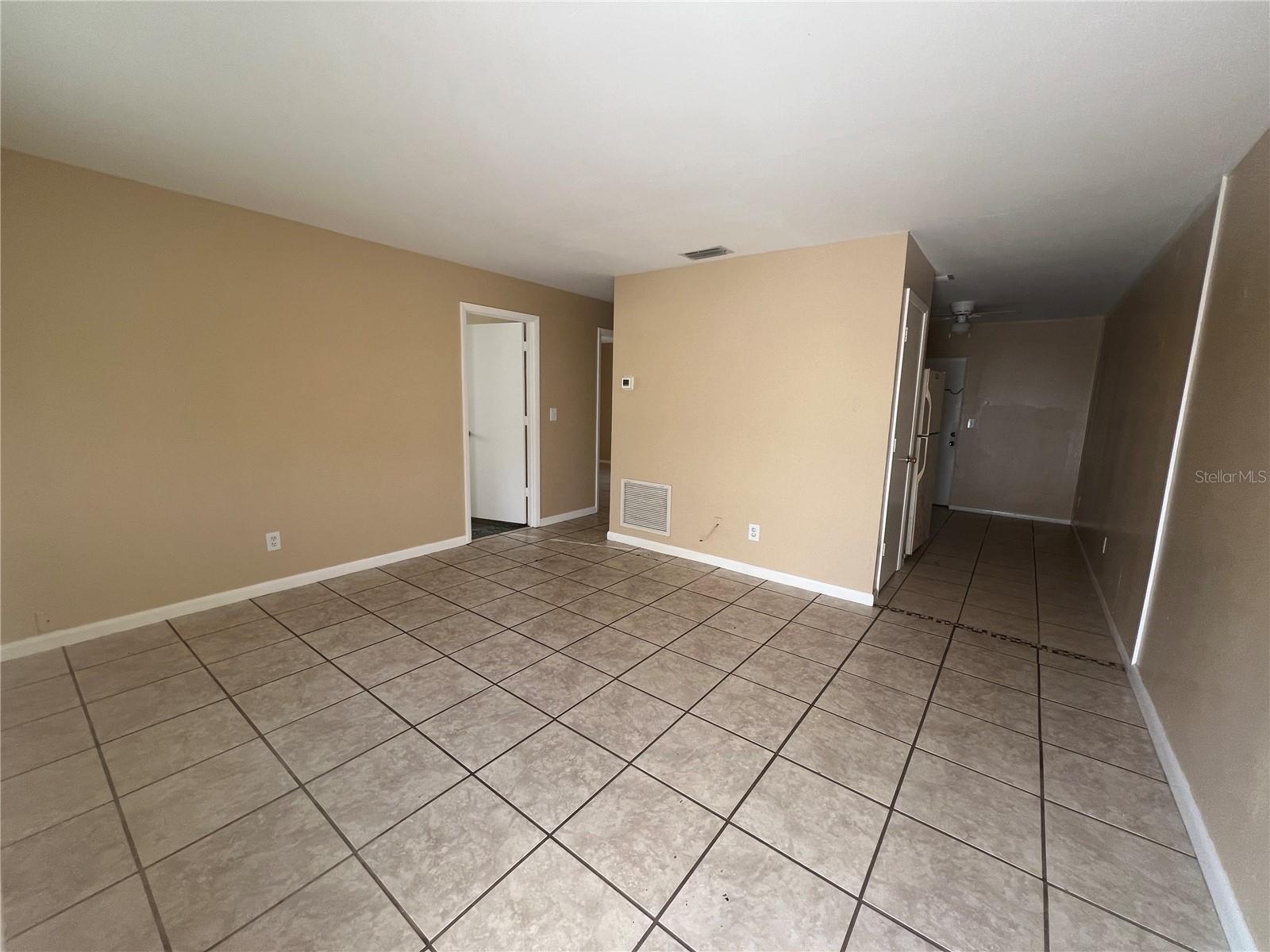 Image 10 of 16 For 9482 Tacoma Avenue A