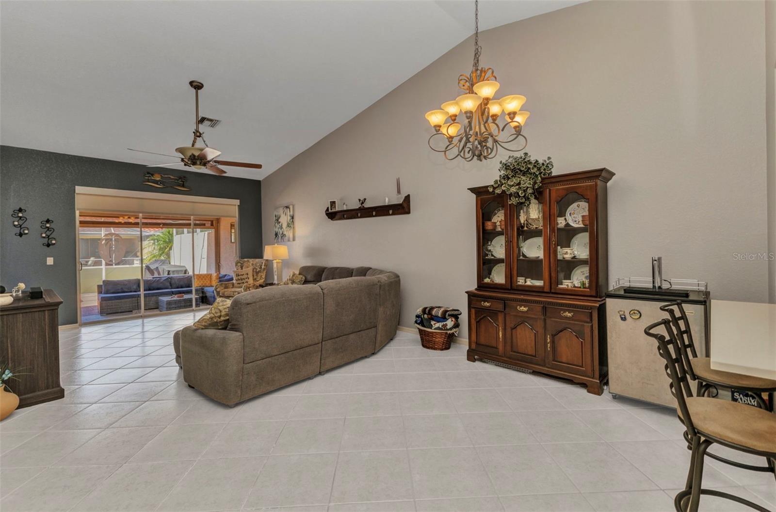 Image 13 of 30 For 3715 Albacete Circle 93