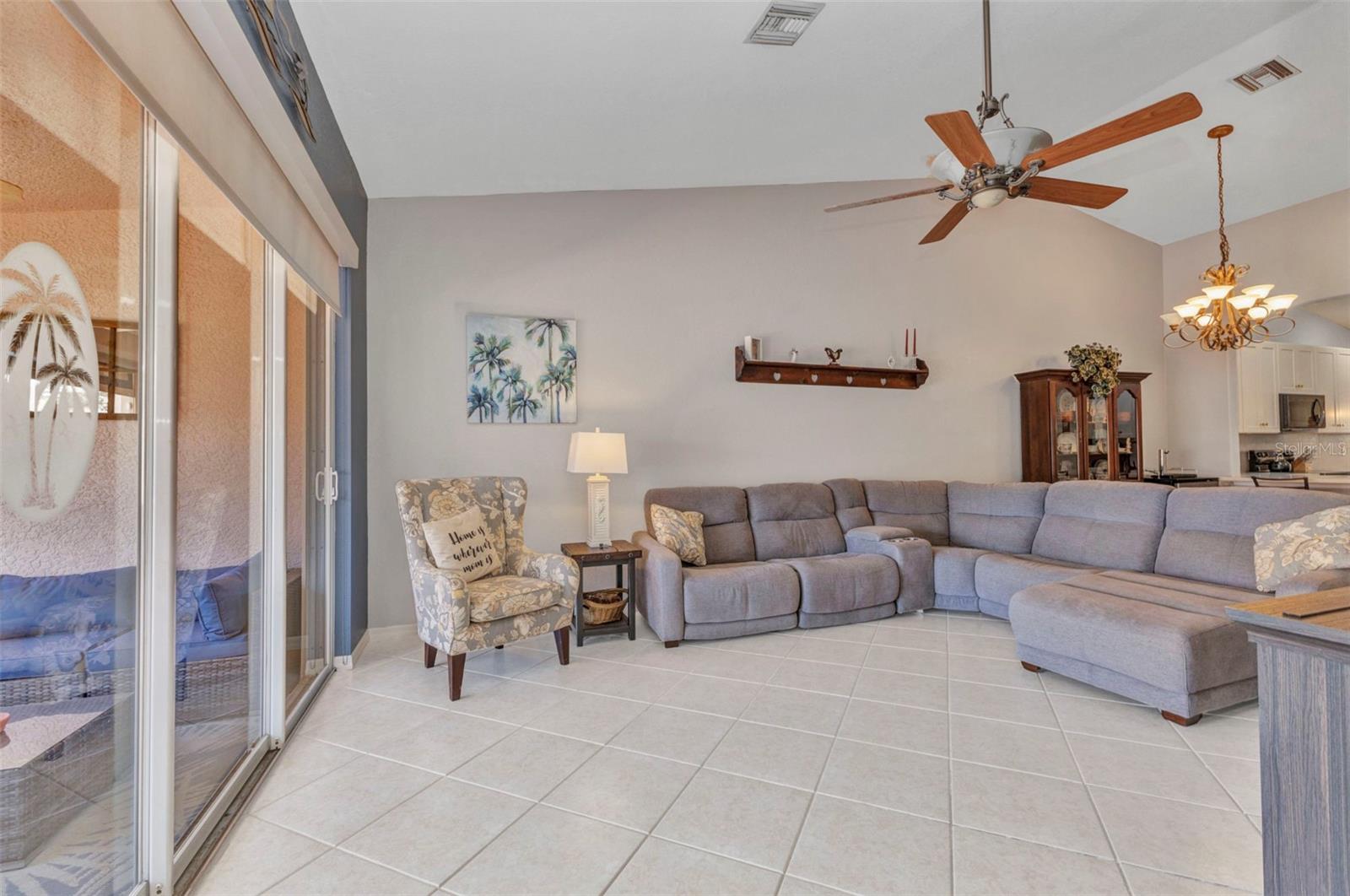 Image 14 of 30 For 3715 Albacete Circle 93