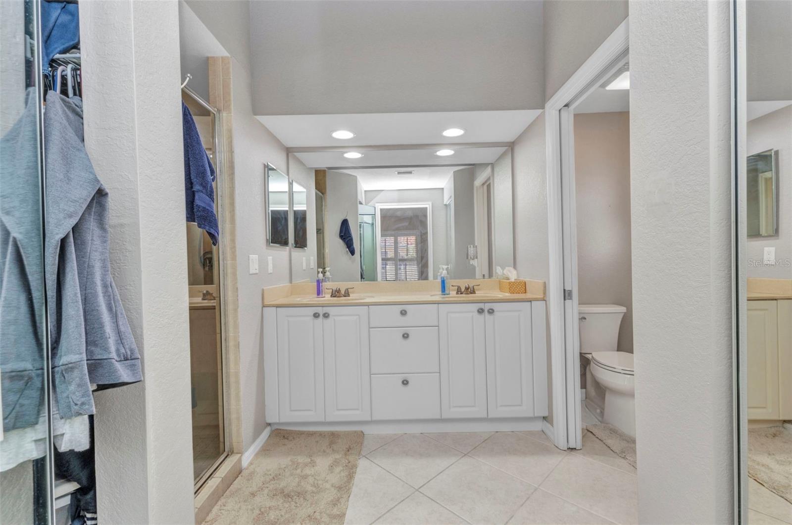 Image 17 of 30 For 3715 Albacete Circle 93