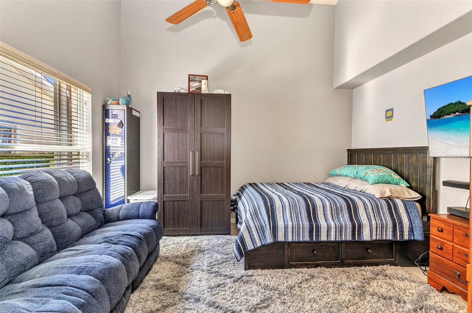 Image 20 of 30 For 3715 Albacete Circle 93