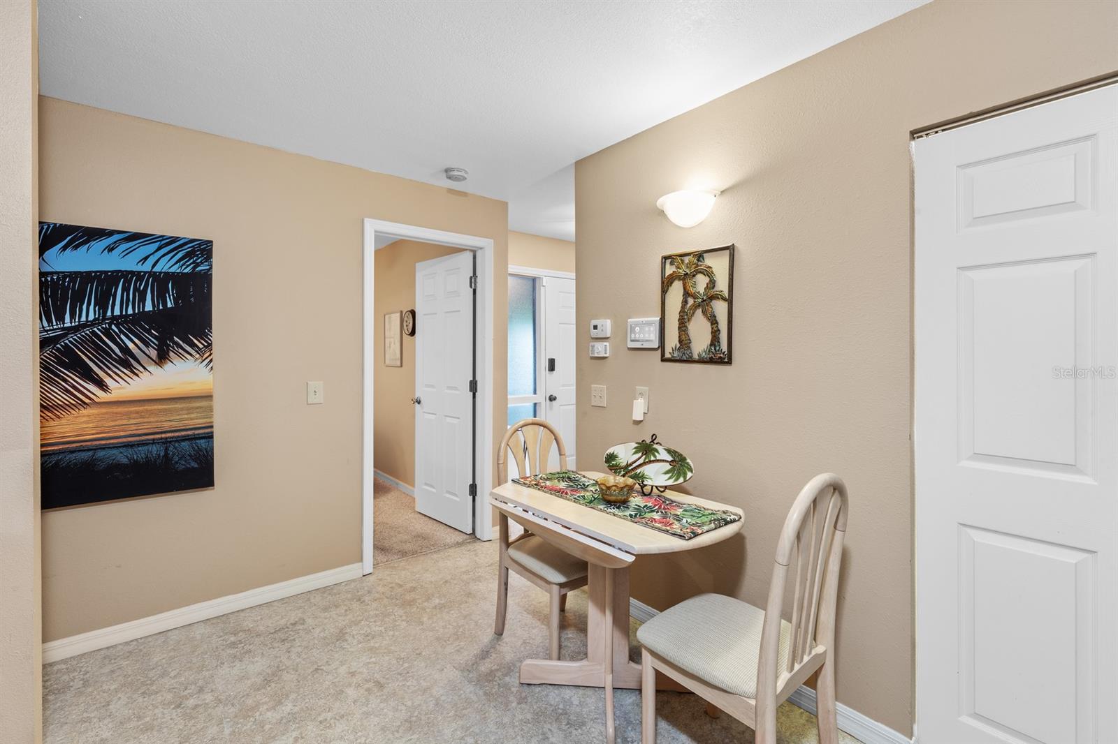 Image 7 of 25 For 26336 Nadir Road 3
