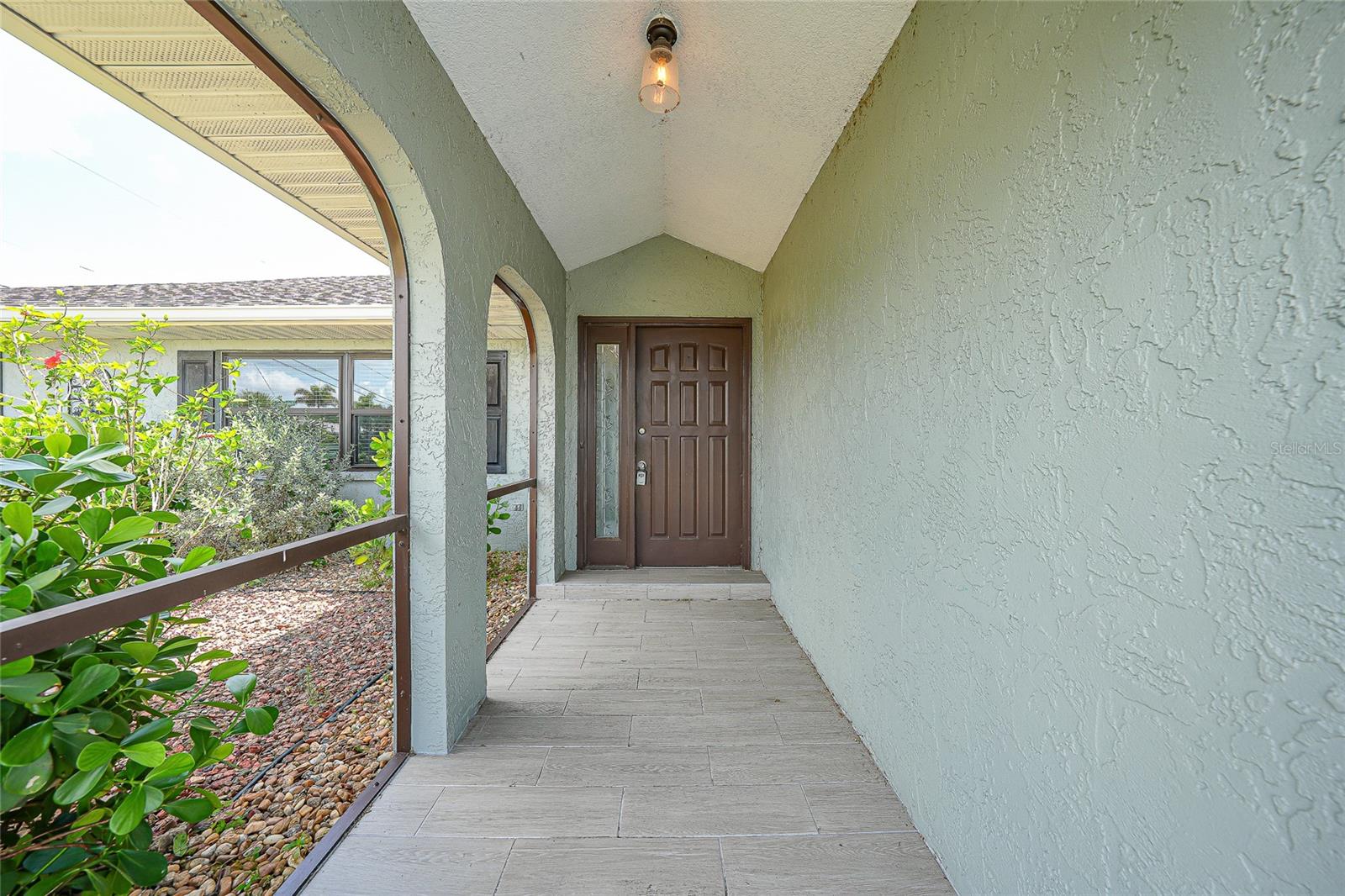 Image 3 of 32 For 26103 Salonika Lane