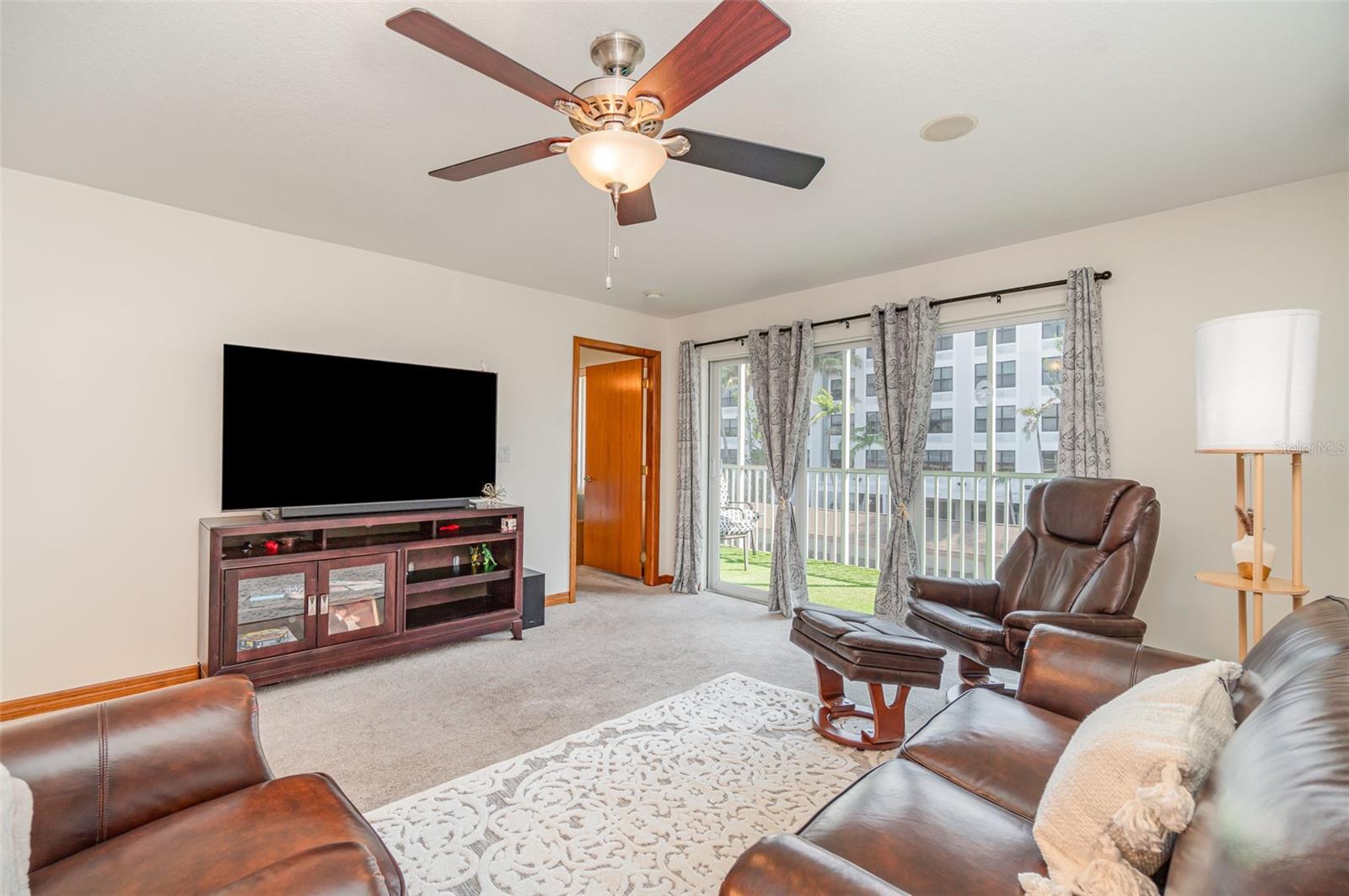 Image 5 of 31 For 150 Harborside Avenue 306