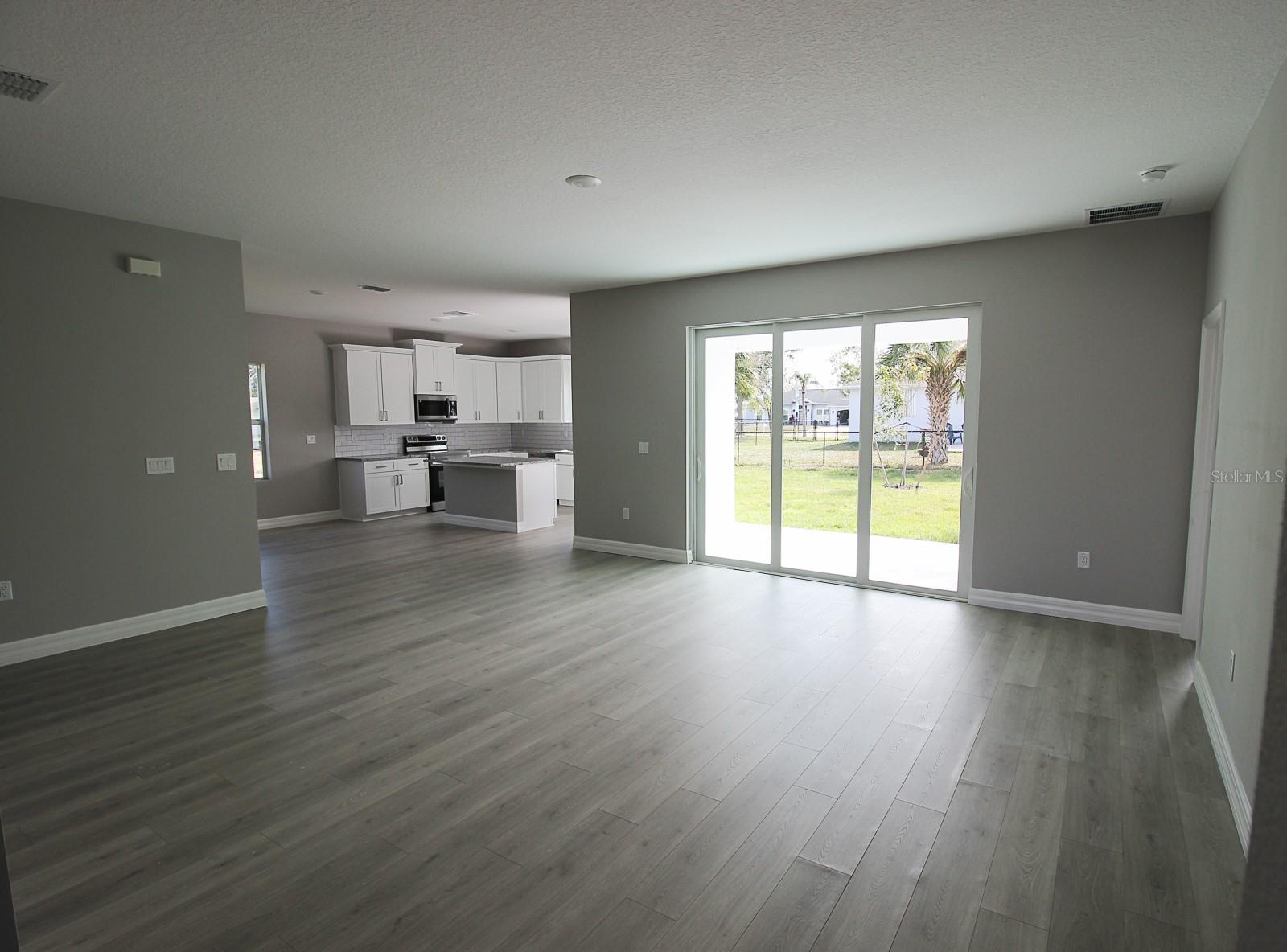 Image 3 of 15 For 16185 Alcira Circle