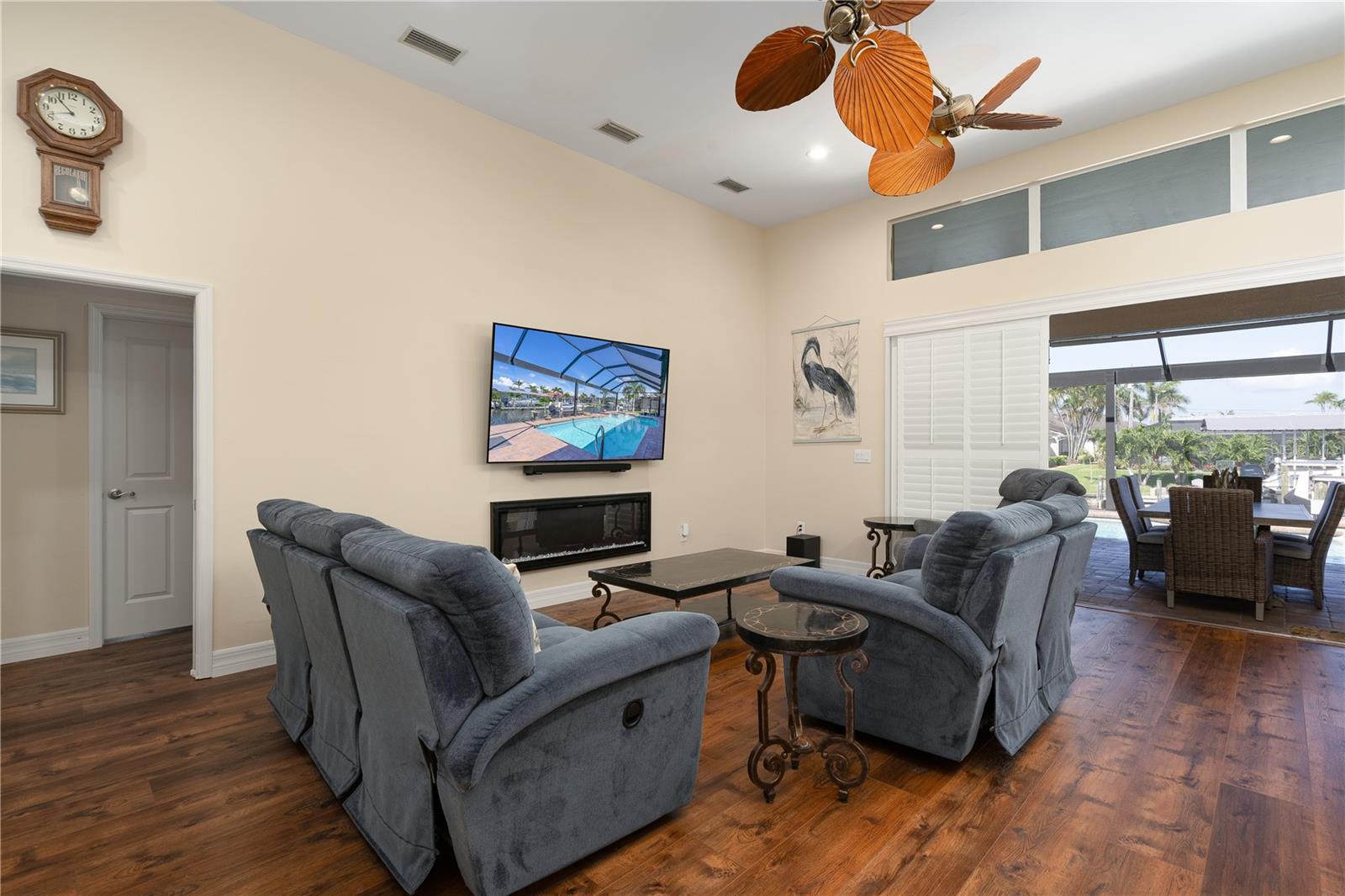 Image 6 of 48 For 5228 8th Court